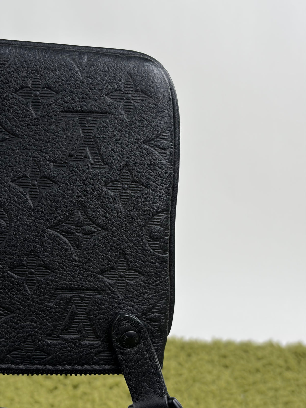 Borsa Louis Vuitton Messenger Trio Nera
