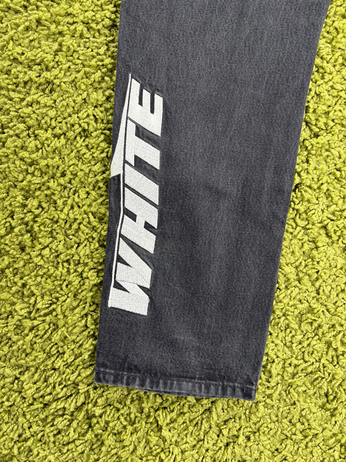 Jeans Off White in Denim Nero 34