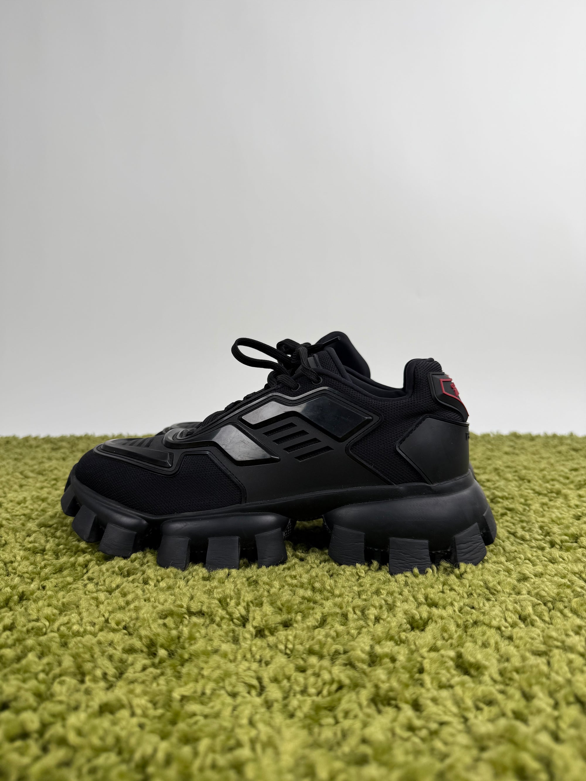 Prada Cloudbust Thunder 40.5