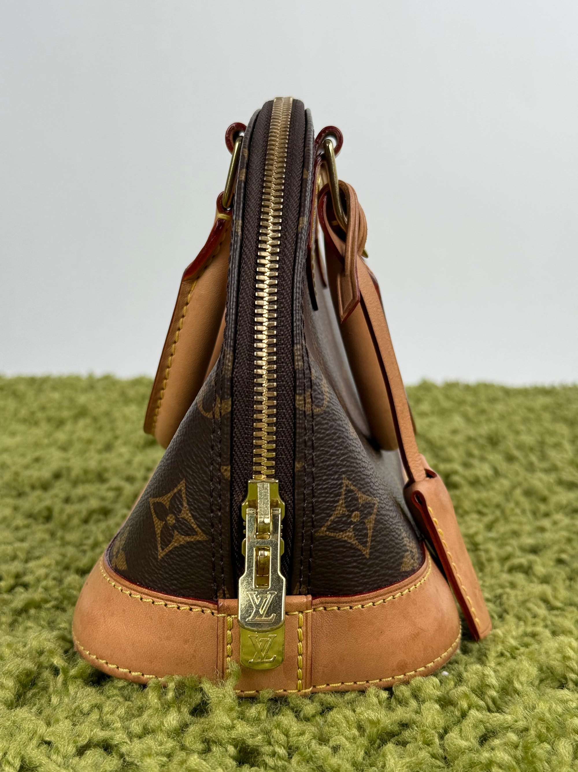 Borsa Alma BB Louis Vuitton Marrone