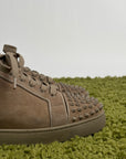 Louboutin basse Size 42 marroni