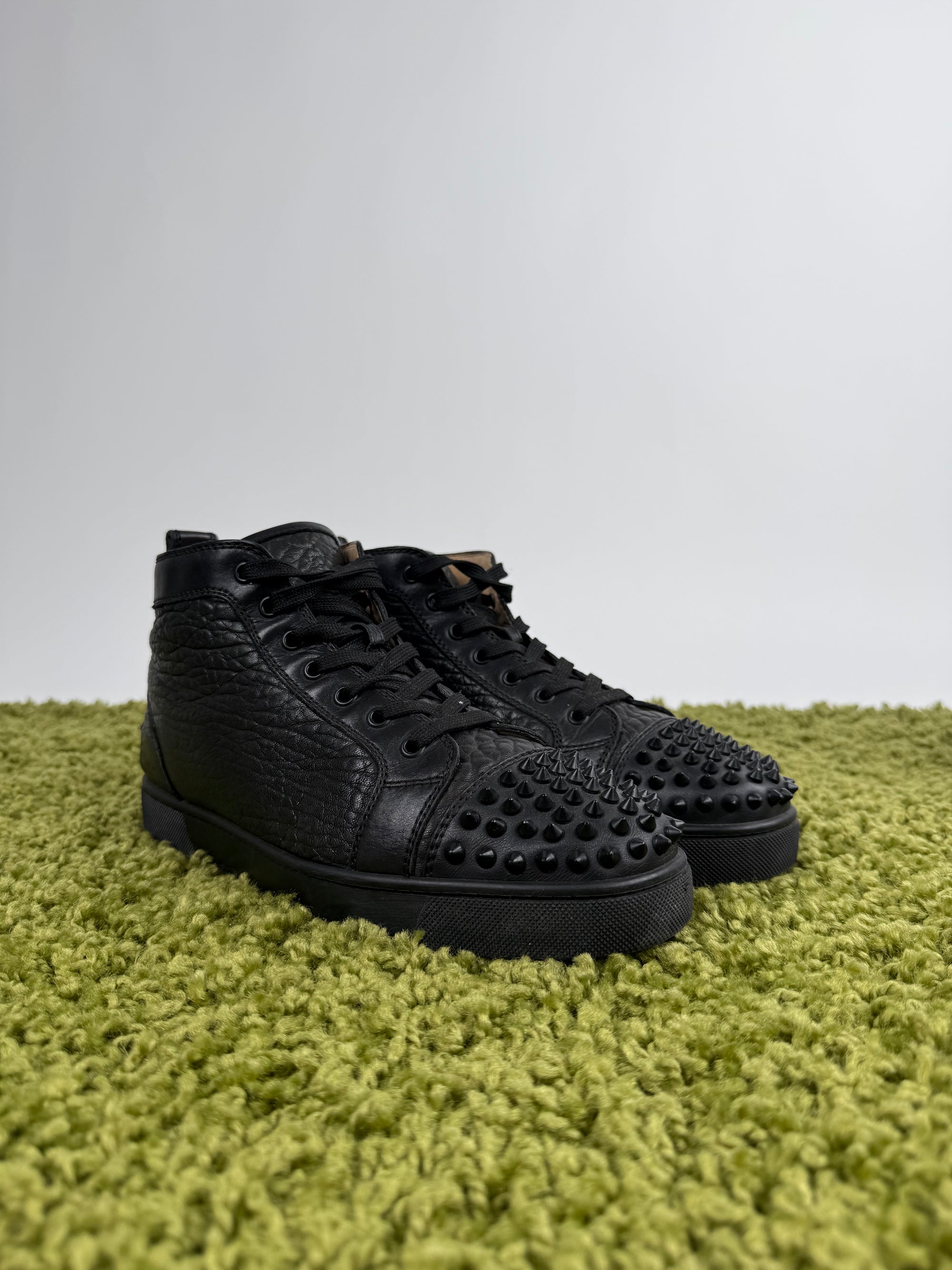 Christian Louboutin Spikes in pelle 42
