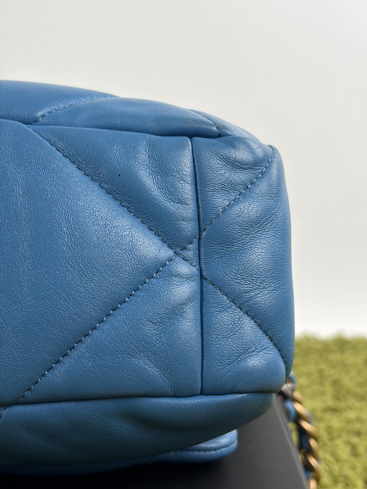 Borsa Chanel 19 Trapuntata in Pelle Azzurra