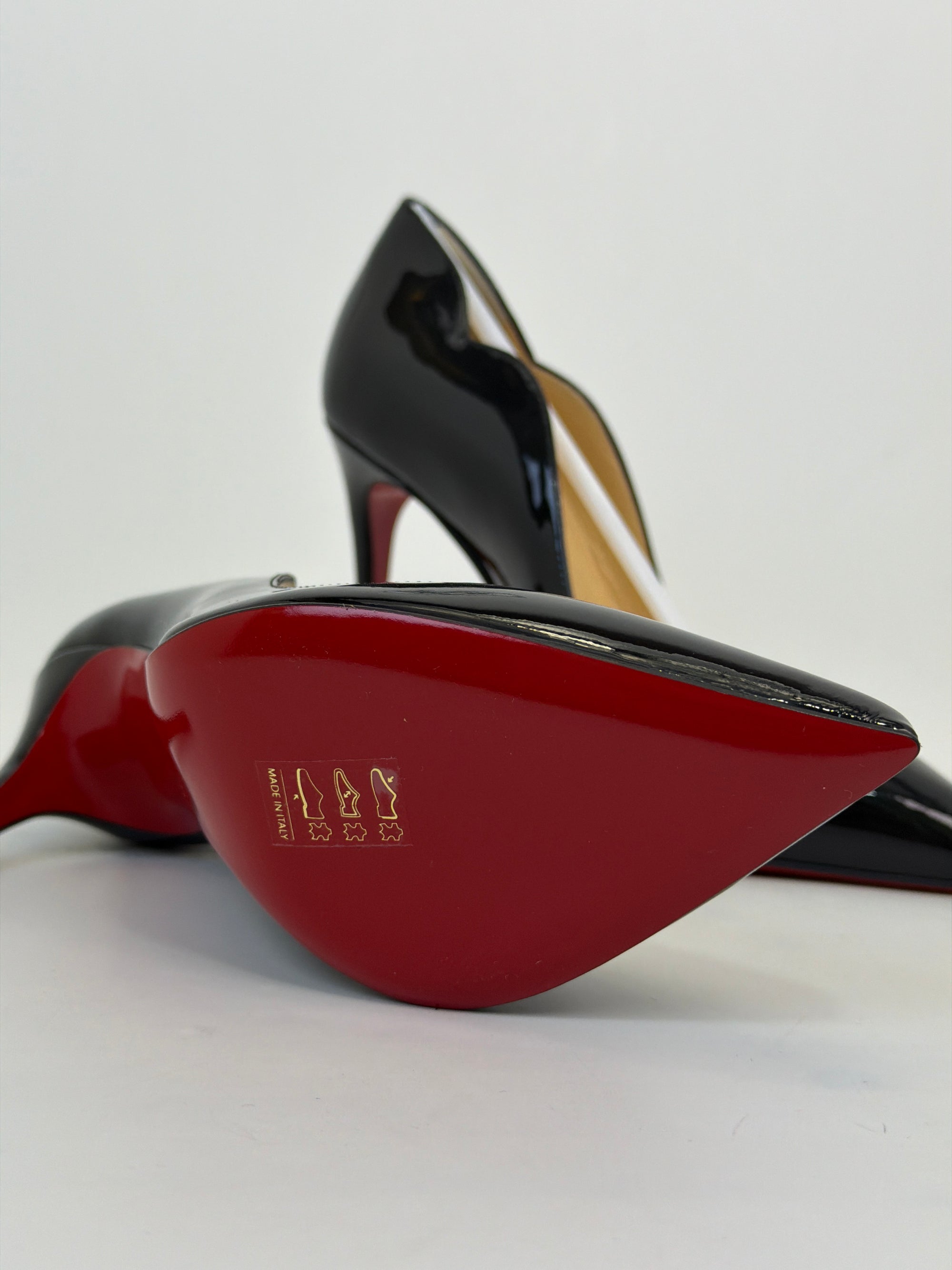 Tacco Louboutin hot chick Size 35