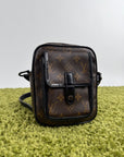 tracolla Louis Vuitton Christopher Wearable Wallet in tela Monogram Macassar