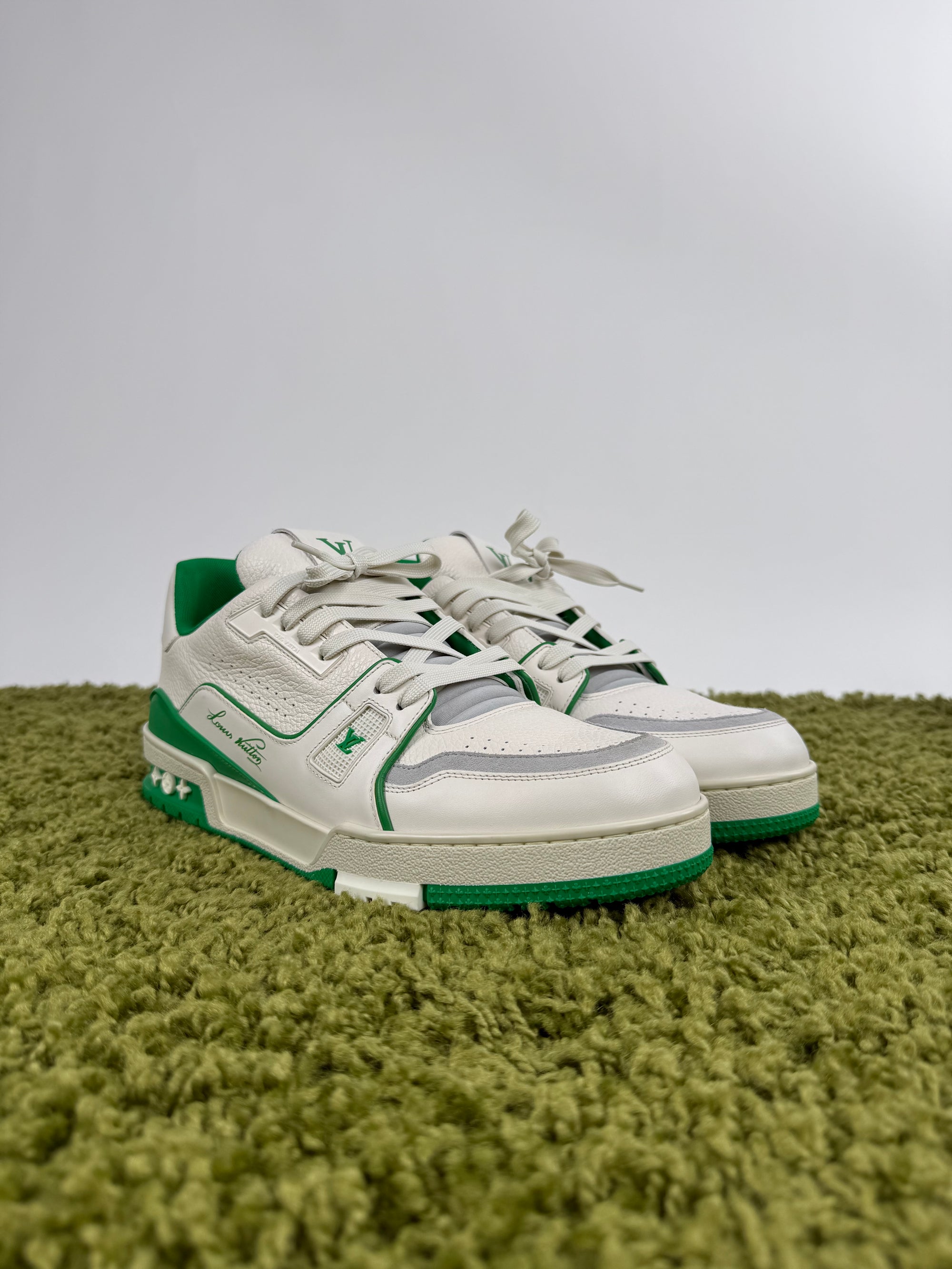 Louis Vuitton Trainer Bianca Verde 9.5