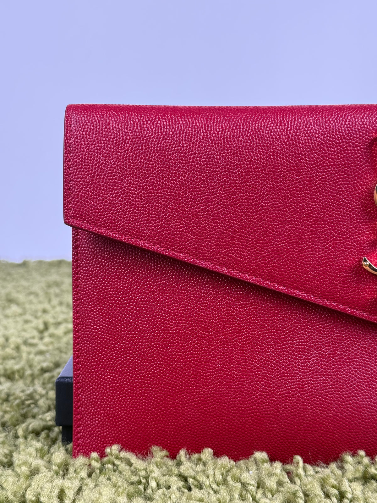 Pochette Yves Saint Laurent Grain de Poudre Uptown Rosso