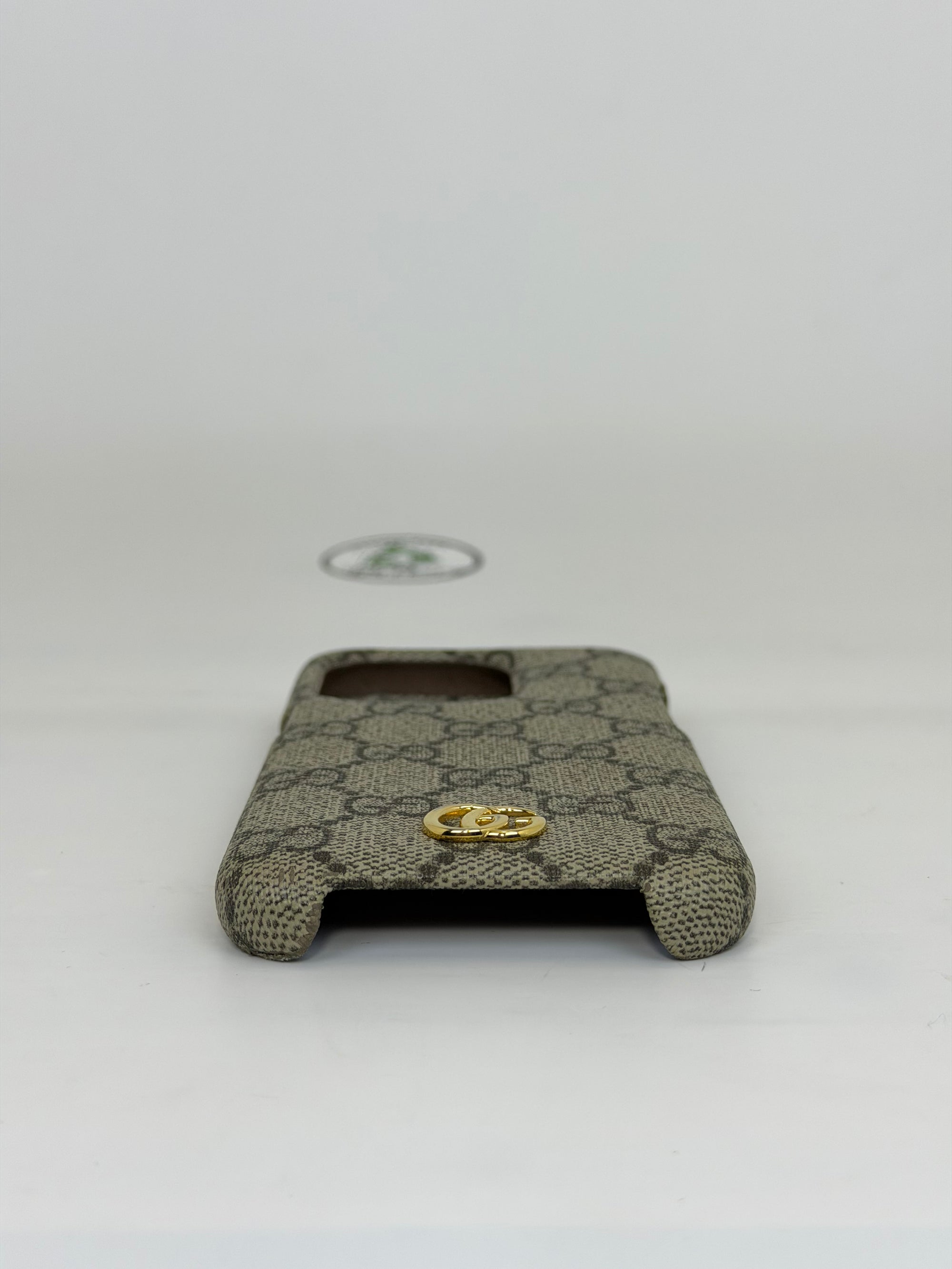 Cover Gucci per IPhone 16 pro beige e oro