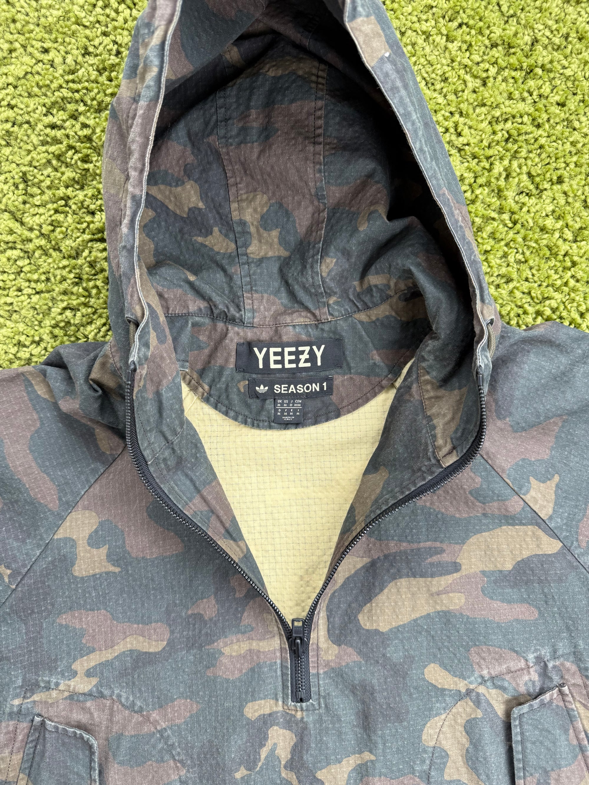 YEEZY SEASON 1 M