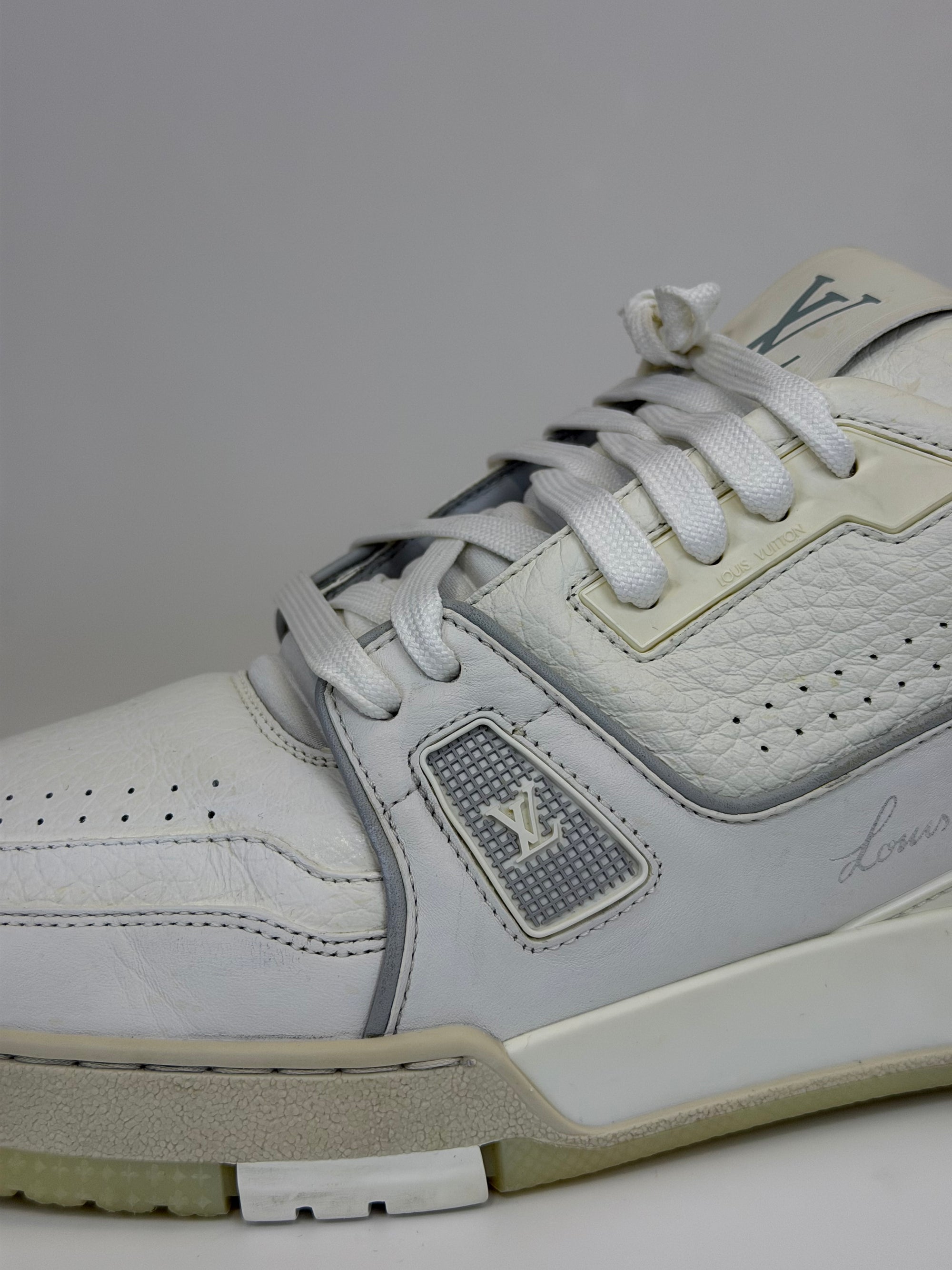 Louis Vuitton trainer 42.5