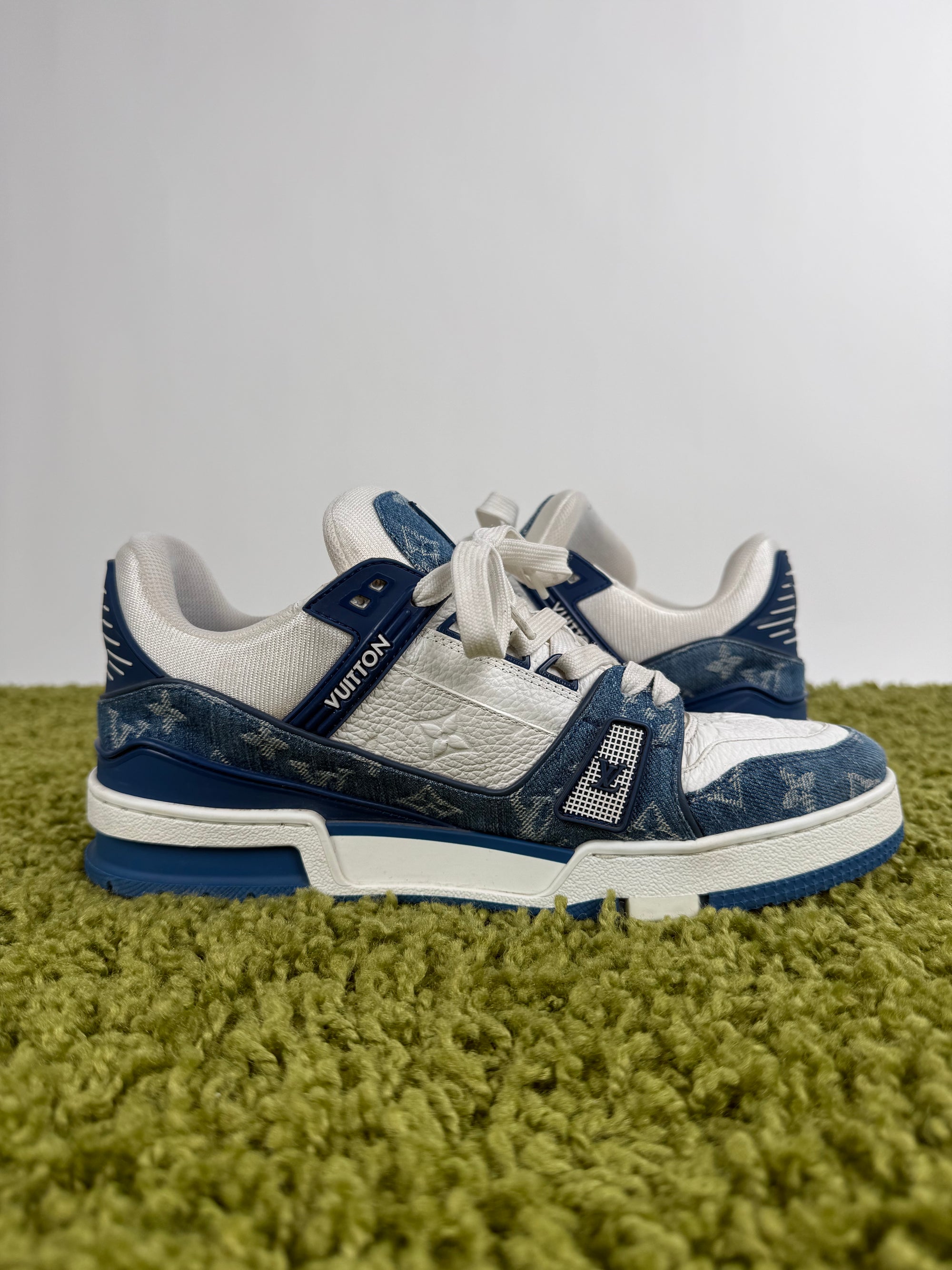 Louis Vuitton In Denim Blu 7.5
