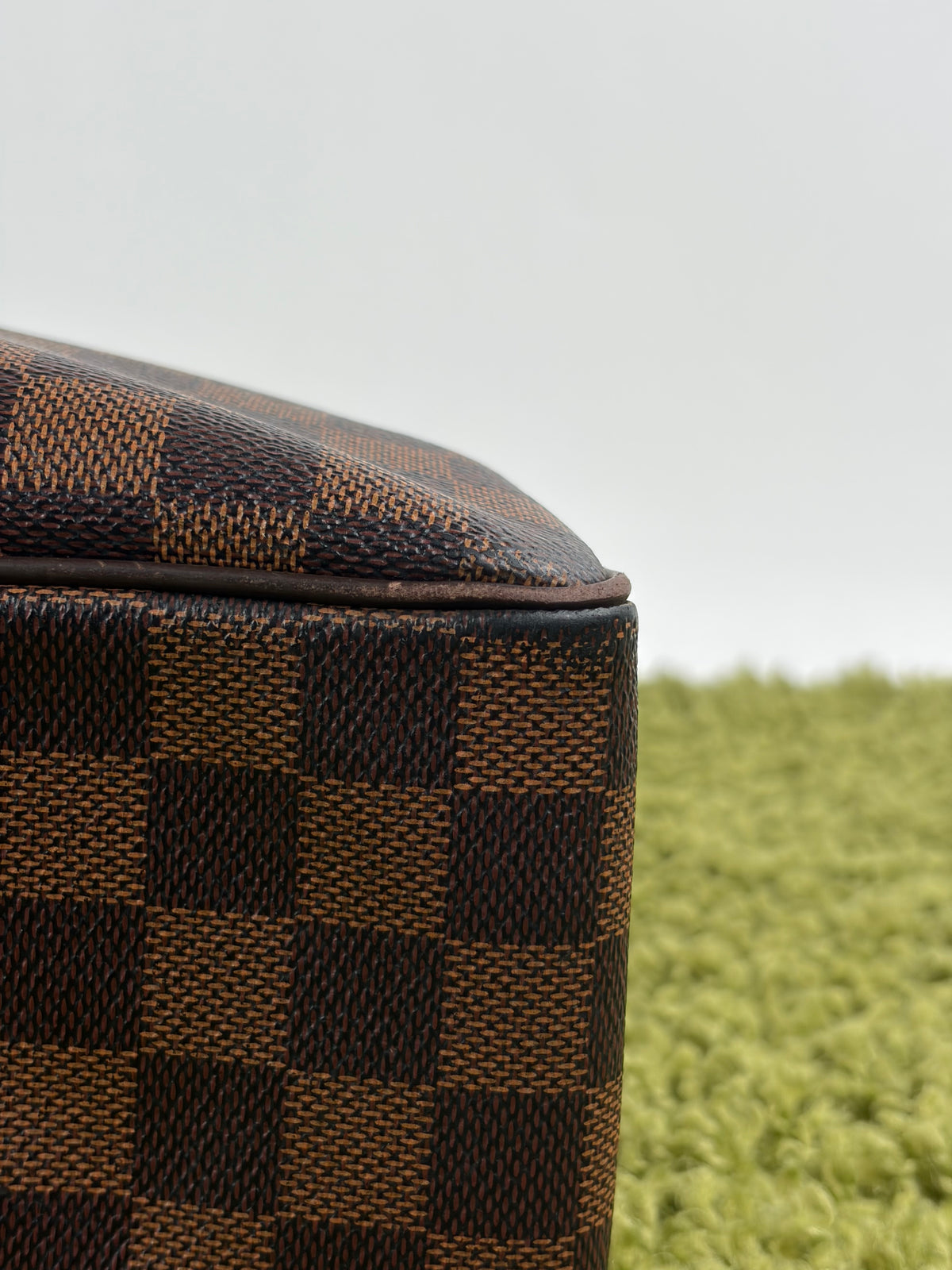 Beauty Case Louis Vuitton in tela Damier Marrone