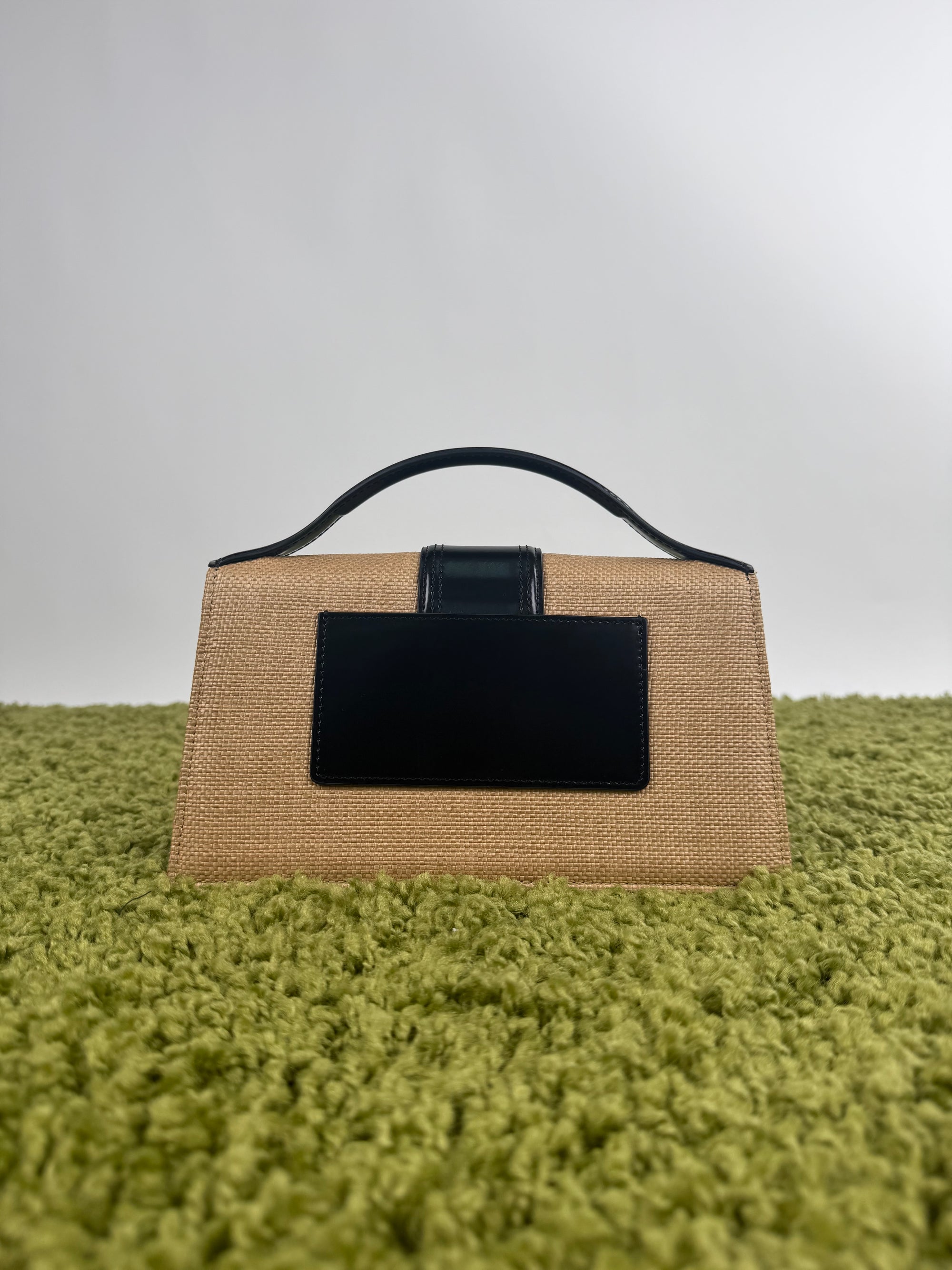 Jacquemus La grande Bambino in tela marrone e nero