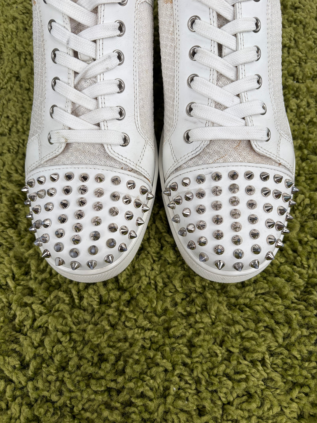 Christian Louboutin Spikes Low Bianca 45