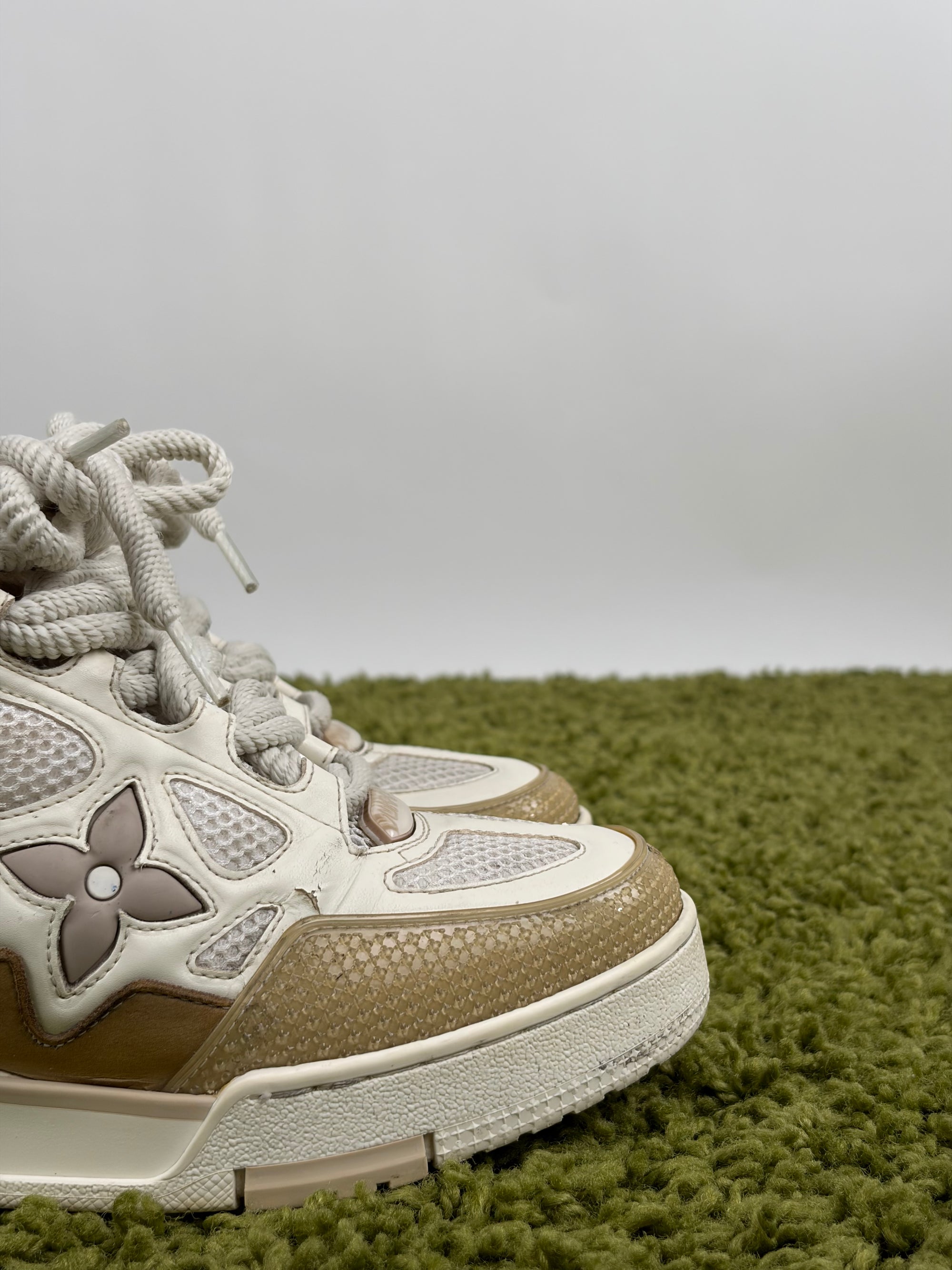 Louis Vuitton Skate Size 39 calza 40 beige e baicna