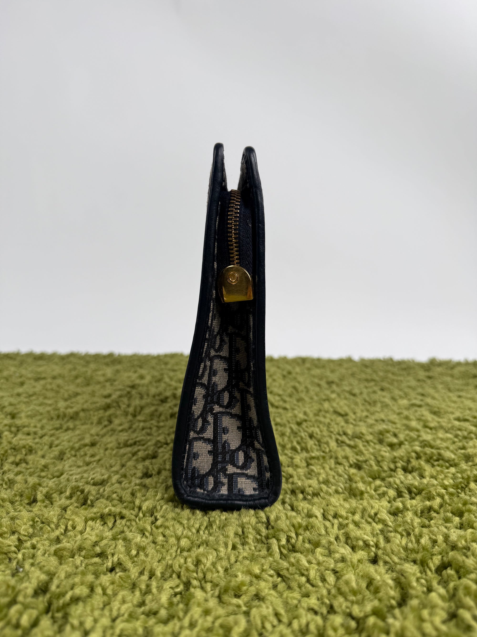 Pochette Dior Dea 30 Montaigne