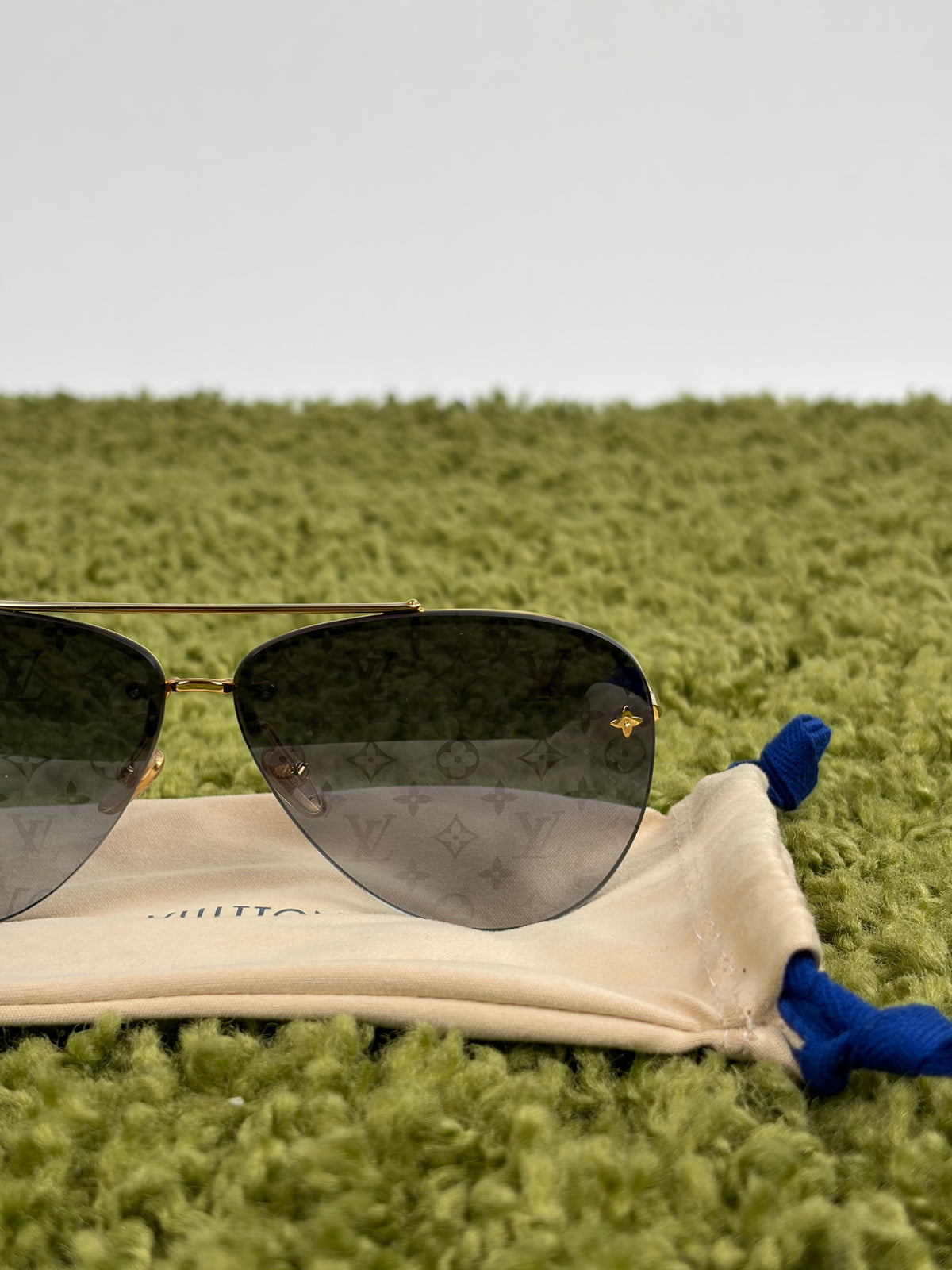 Occhiali da sole Pilot Light Louis Vuitton Oro con lenti sfumate