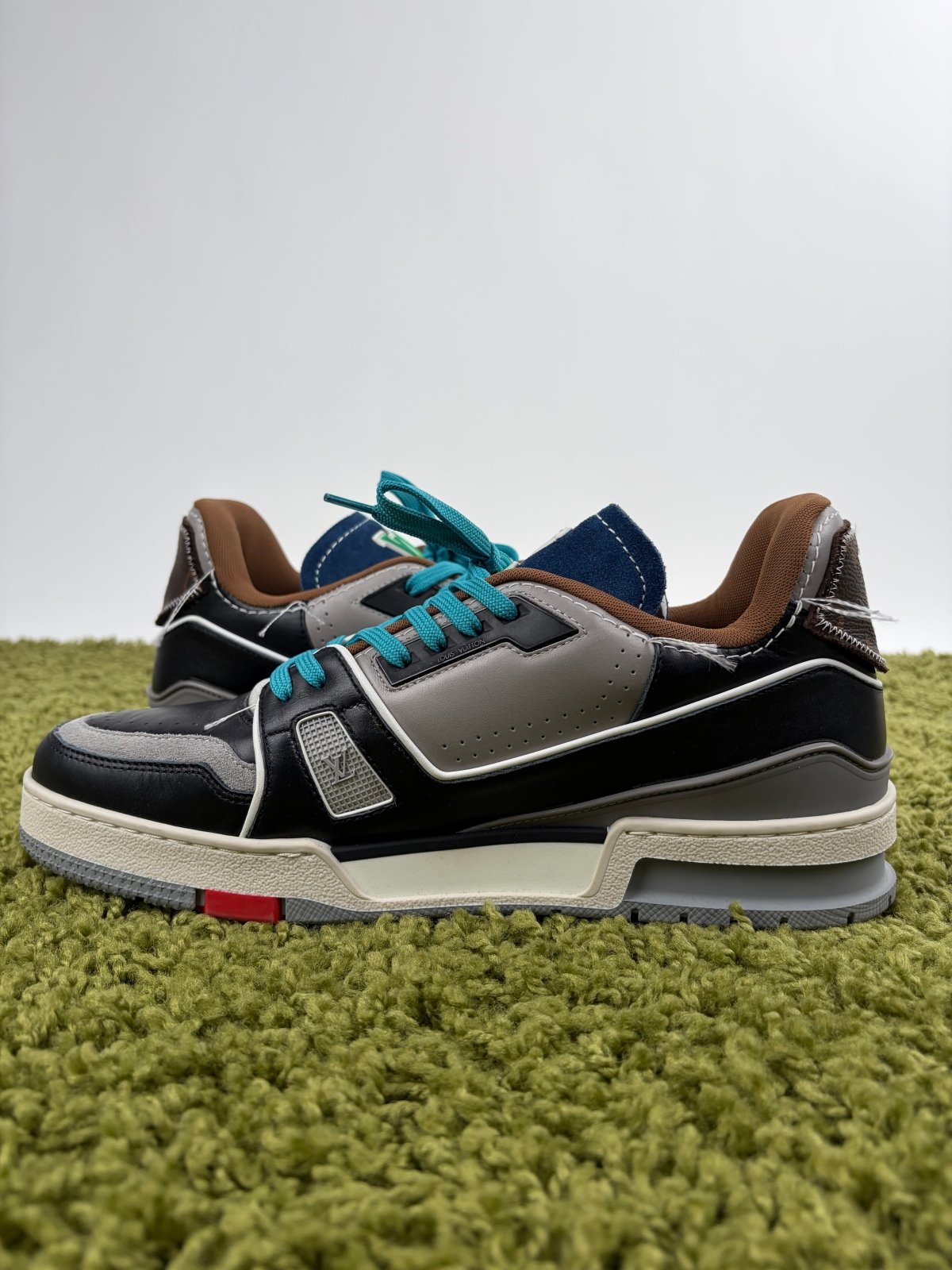 Louis Vuitton Trainer Nera Multicolor 8 - Second Hand Di Fiore