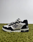 Louis Vuitton Trainer 42 veste 43