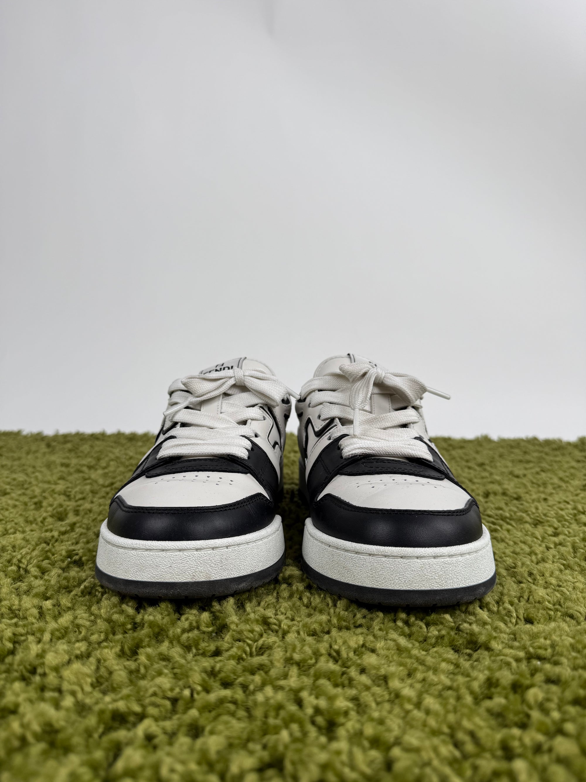 Fendi Match Low Sneaker 41.5