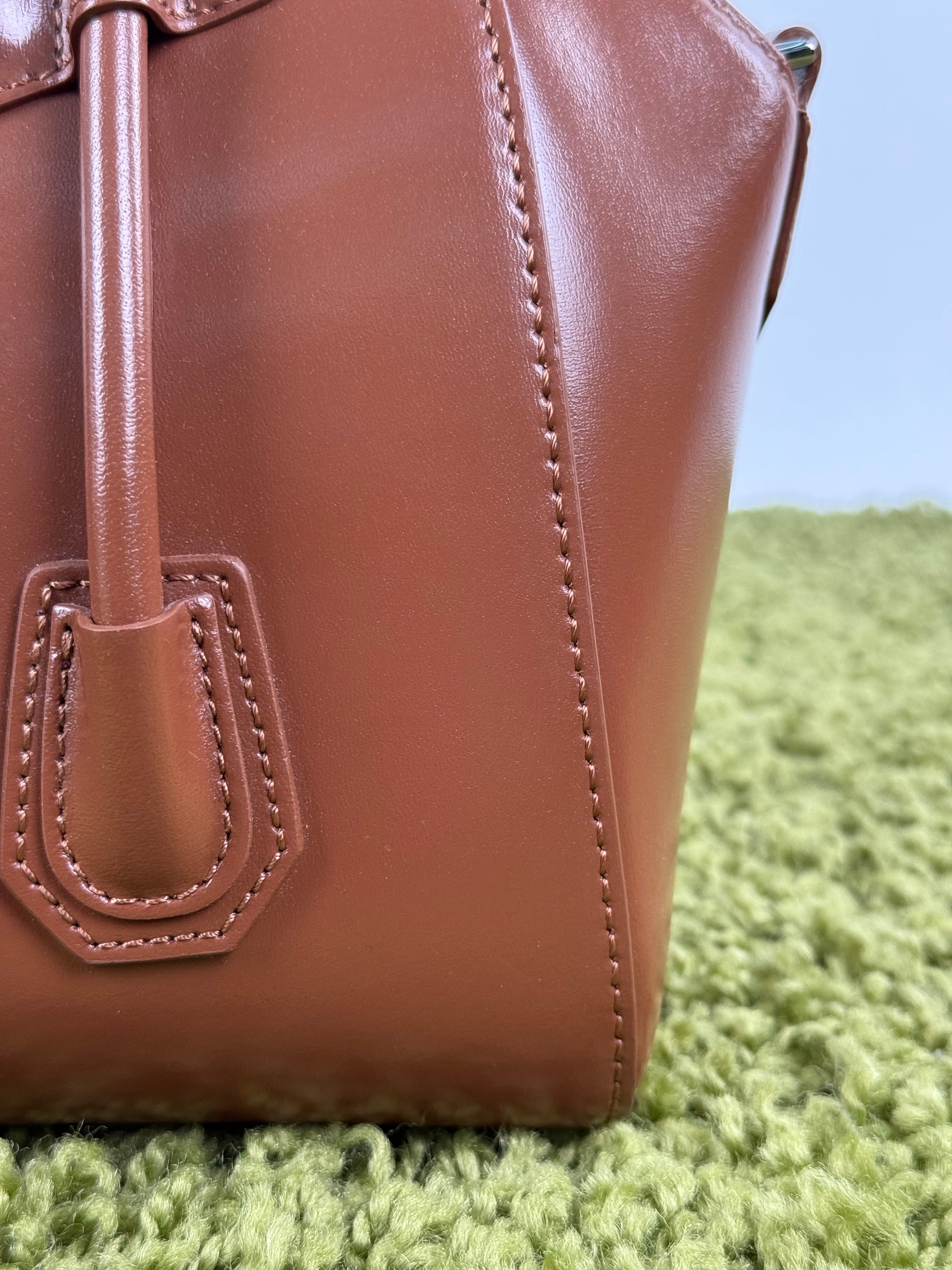 Borsa Mini Antigona Lock Bag Givenchy