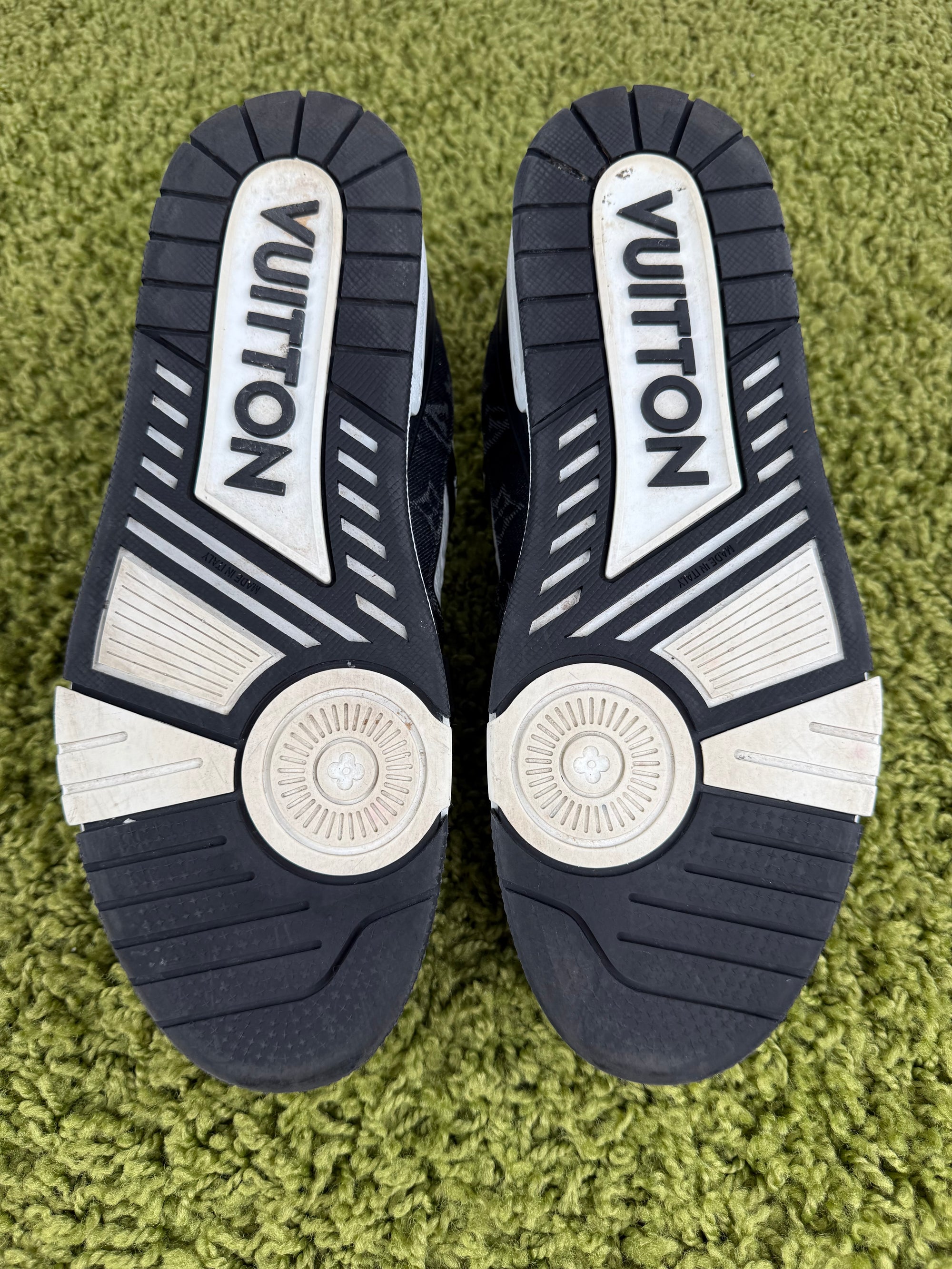 Louis Vuitton Trainer in Denim Nero 9