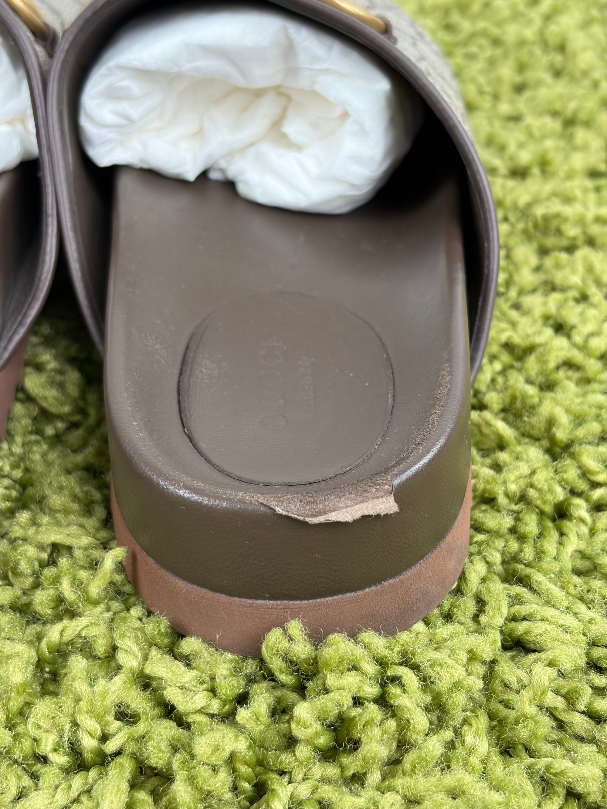 Sandali Gucci Size 37.5 beige e marroni