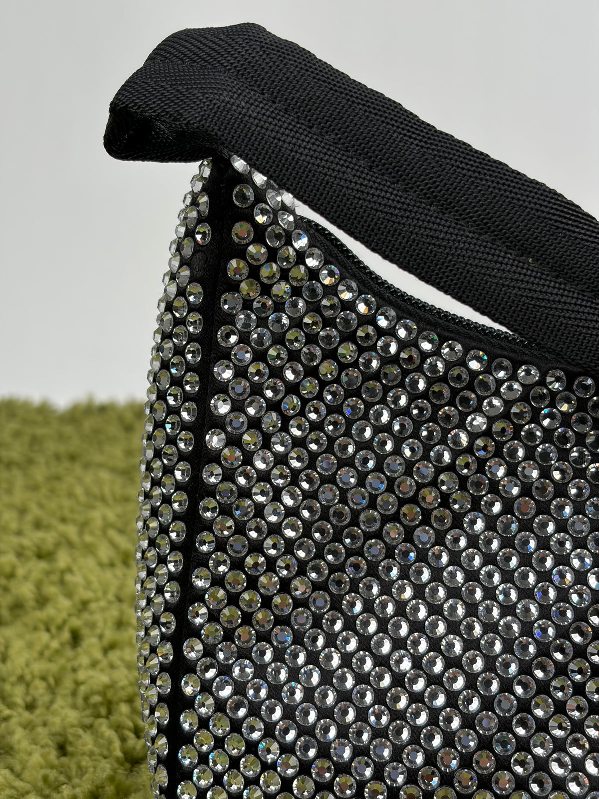 Borsa Prada Re Edition Nera con Cristalli
