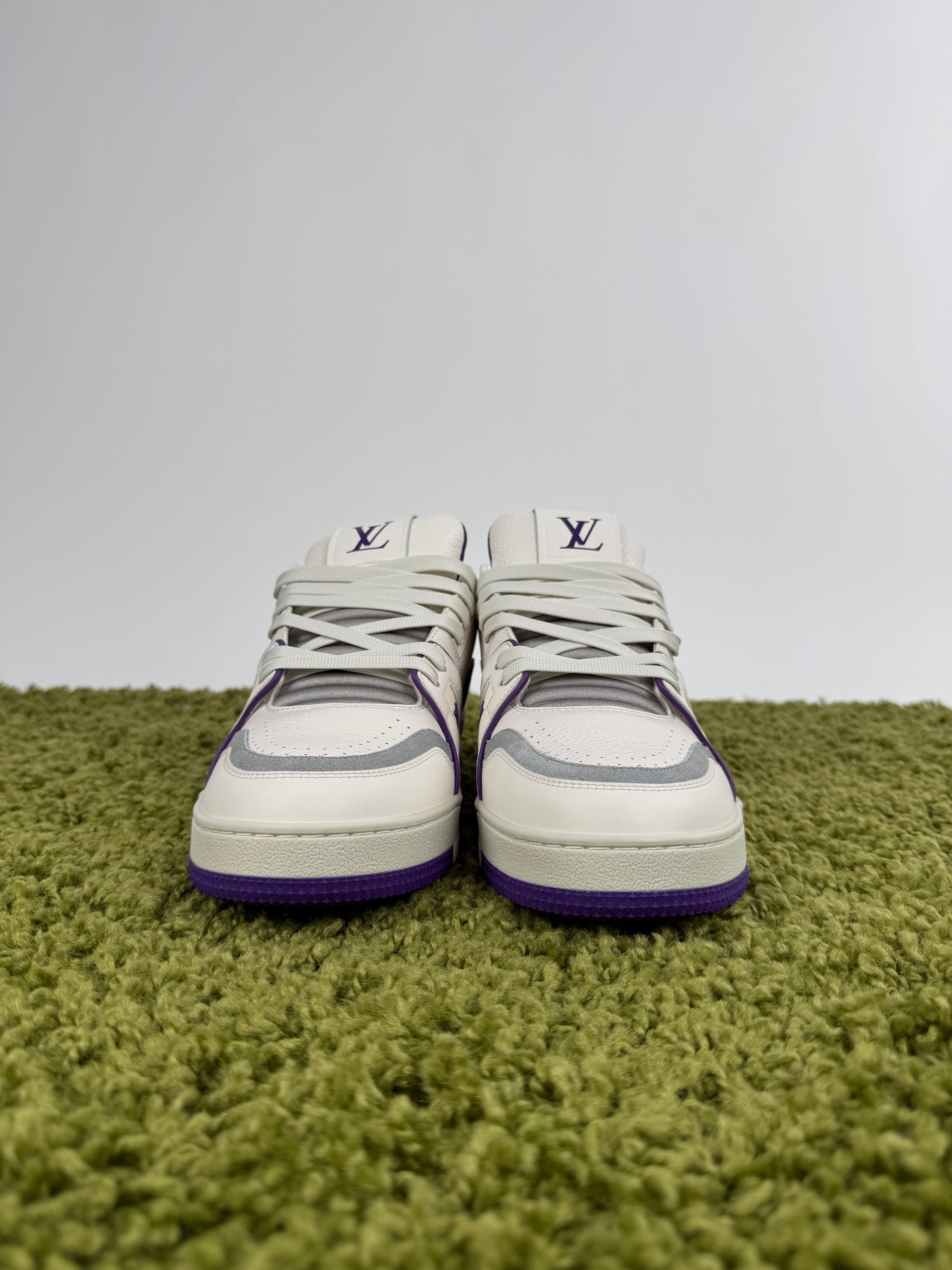 Louis Vuitton Trainer Viola 8