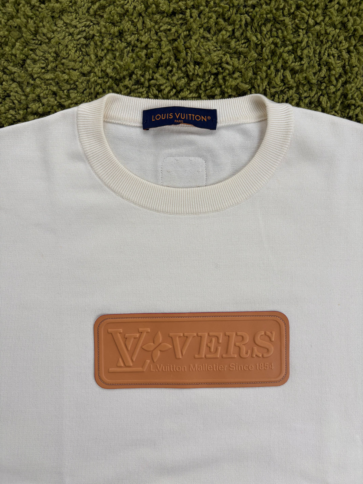 T-Shirt Louis Vuitton LvLovers Bianca XL