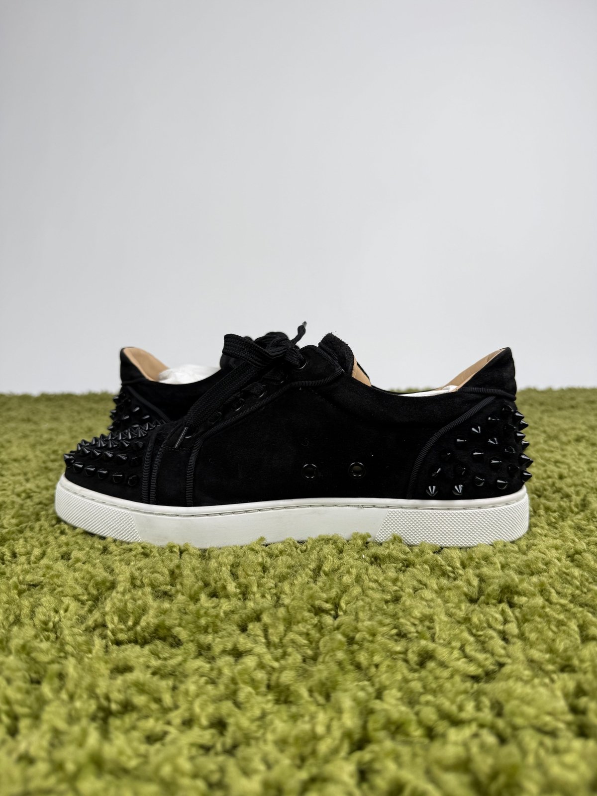 Christian Louboutin Spikes Nero 39 - Second Hand Di Fiore