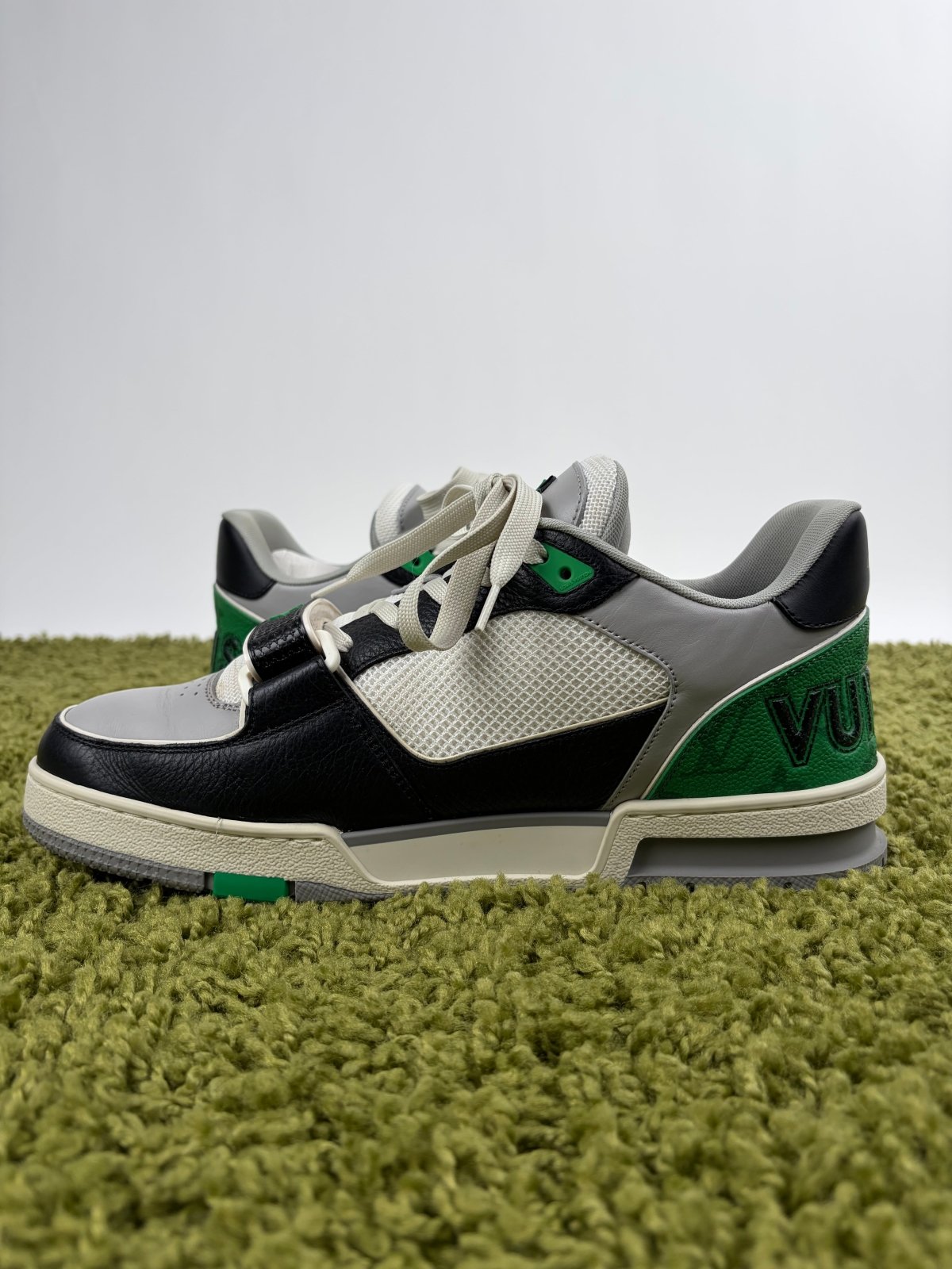 Louis Vuitton Trainer Nera Multicolor 9 - Second Hand Di Fiore
