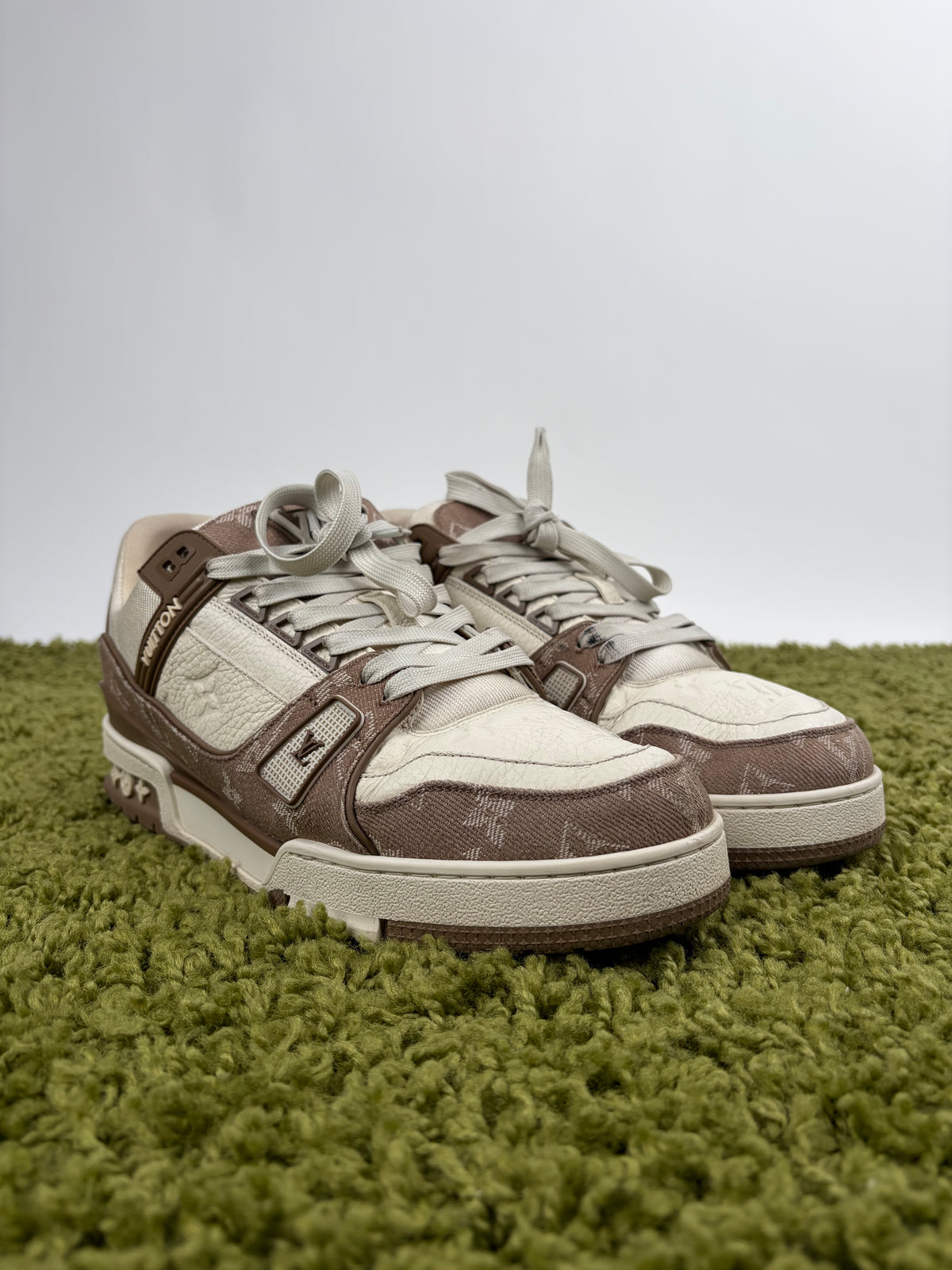 Louis Vuitton Trainer in Denim Marrone 7.5 - Second Hand Di Fiore
