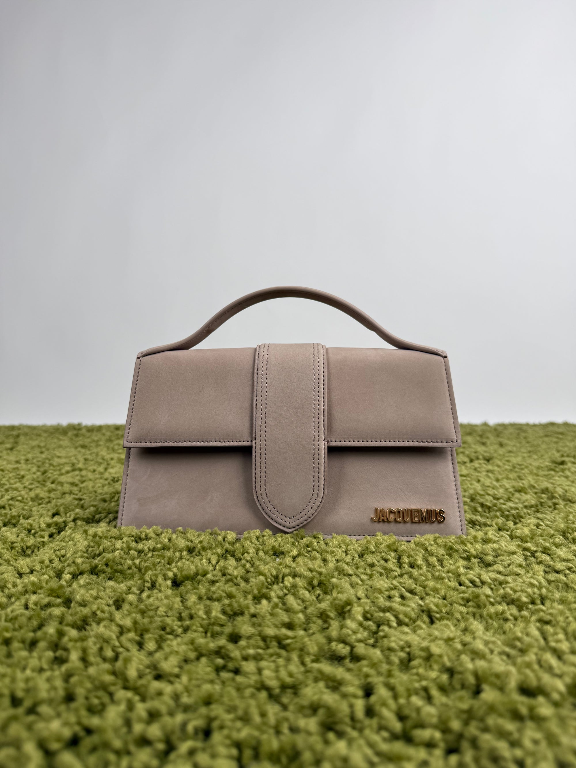 Jacquemus La grande bambino beige