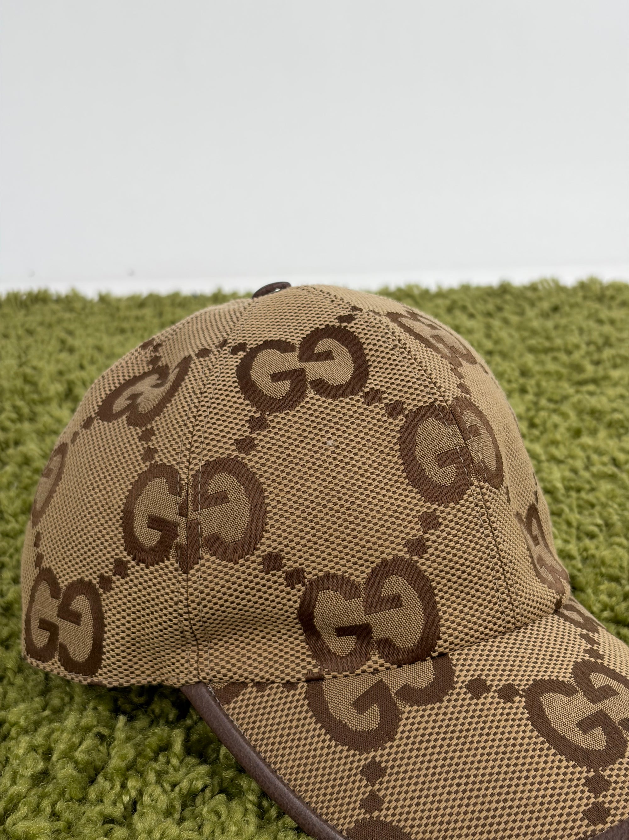Cappello Gucci marrone e beige