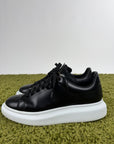 Mcqueen Size 42 nere e bianche