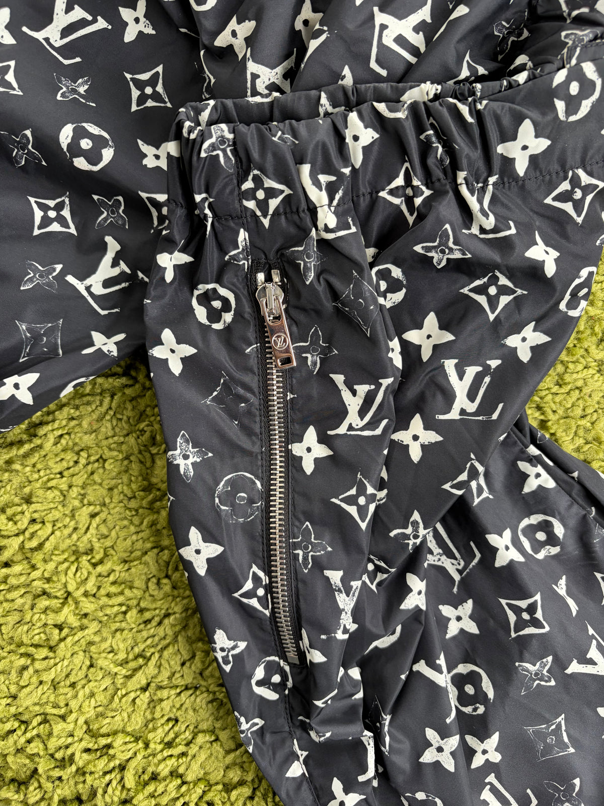 Pantalone Louis Vuitton Stencil Effect Monogram Nero 36