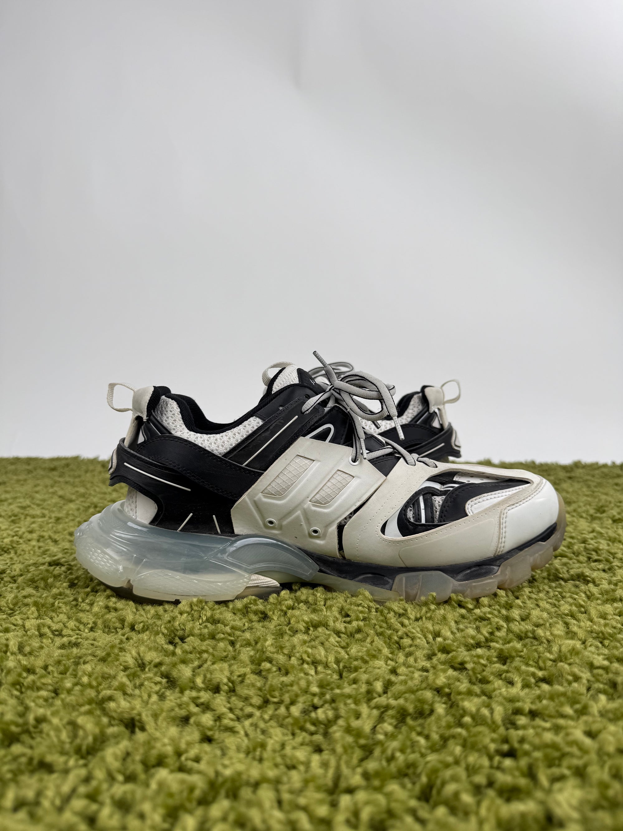 Balenciaga Track 43