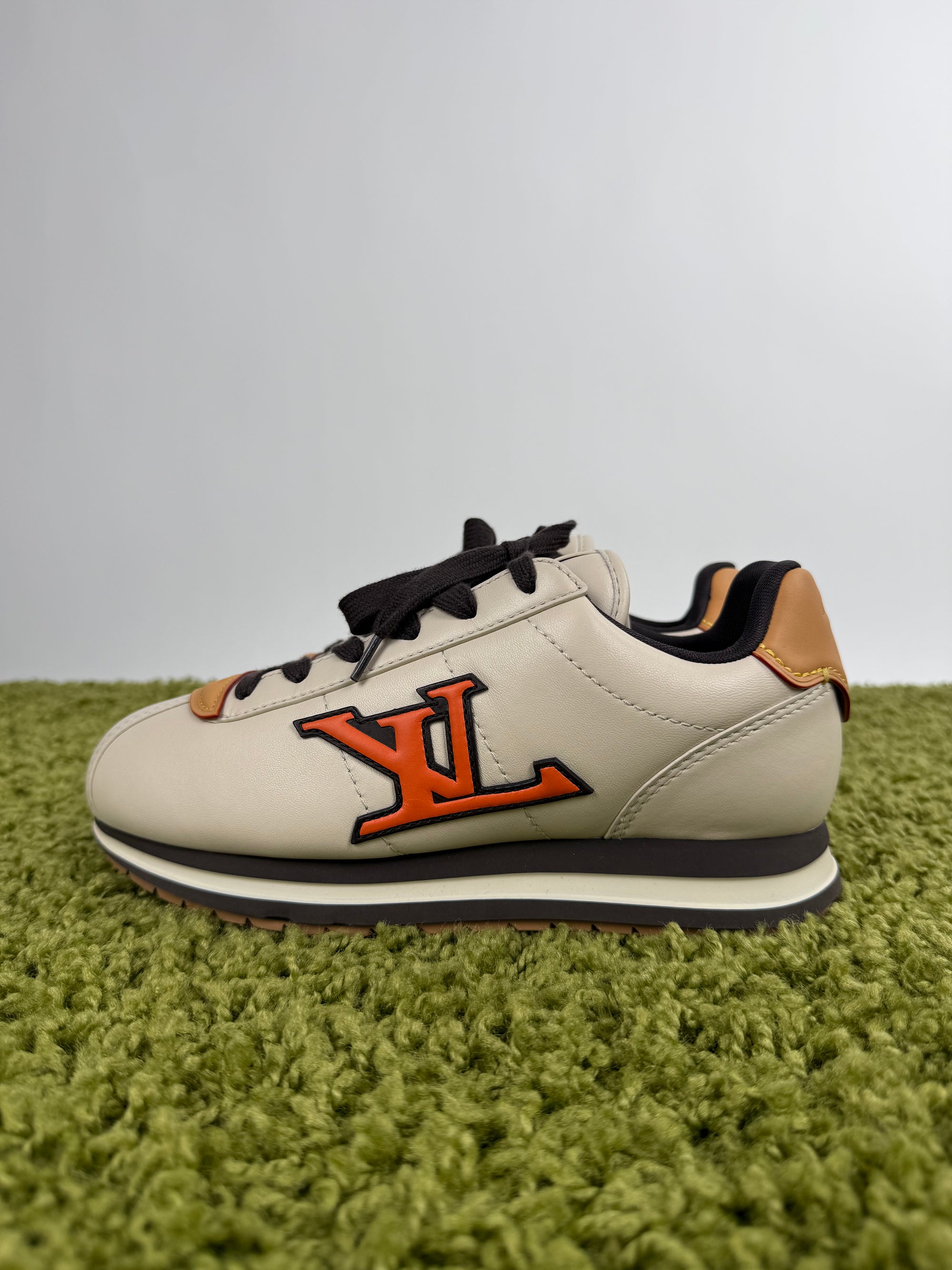 Louis Vuitton Buttersoft Beige 6