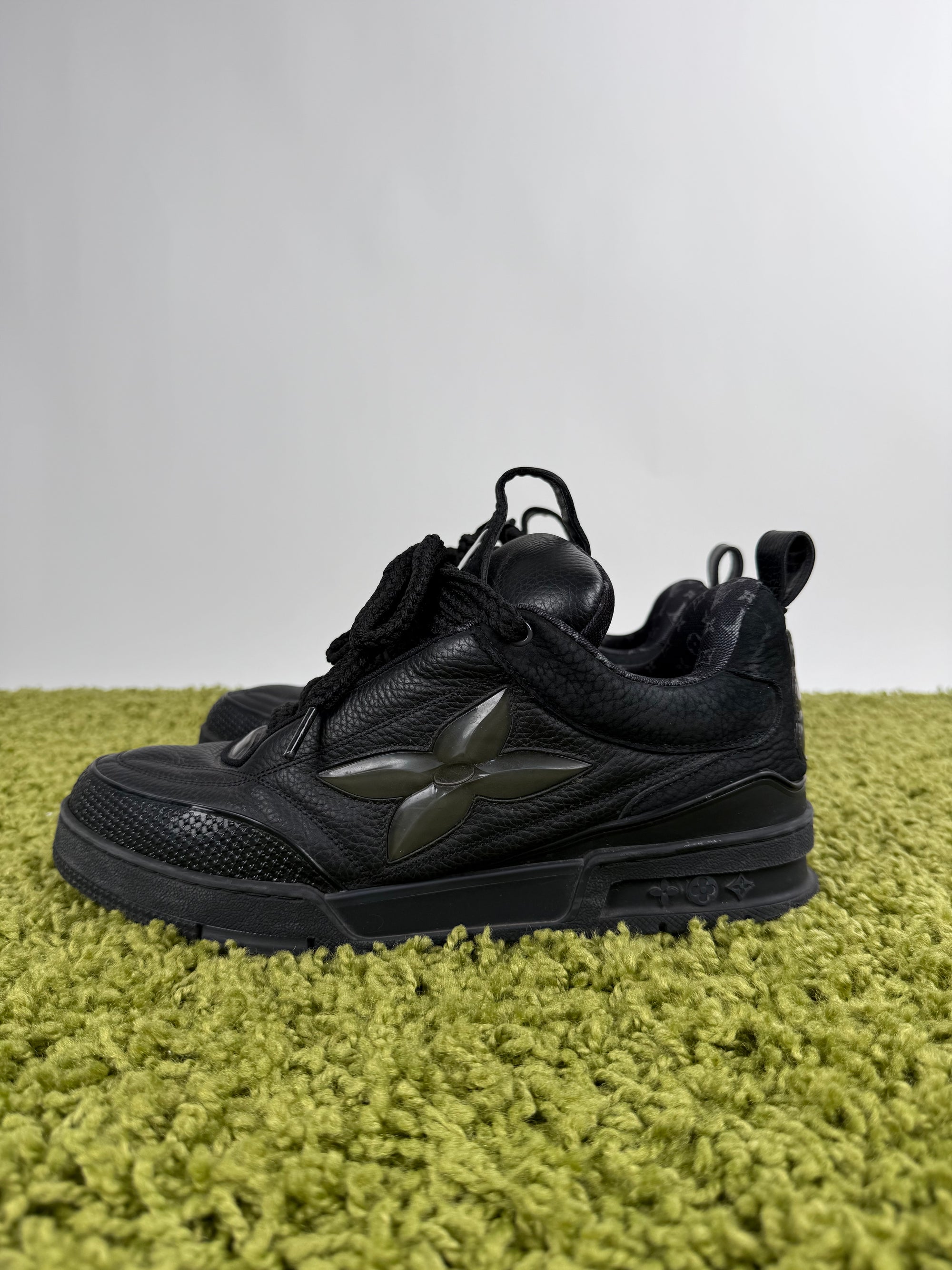 Louis Vuitton Skate Nera 9.5