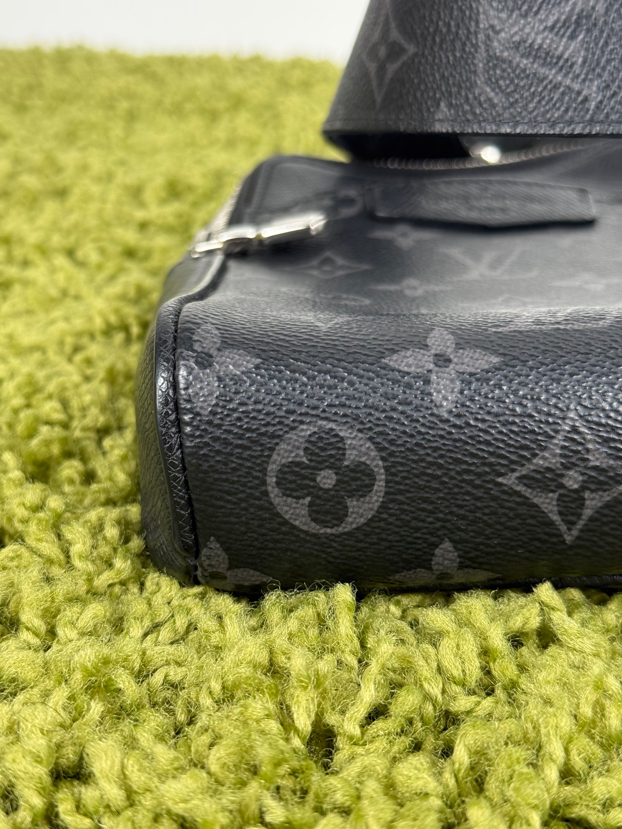 Borsa Outdoor Louis Vuitton Nera