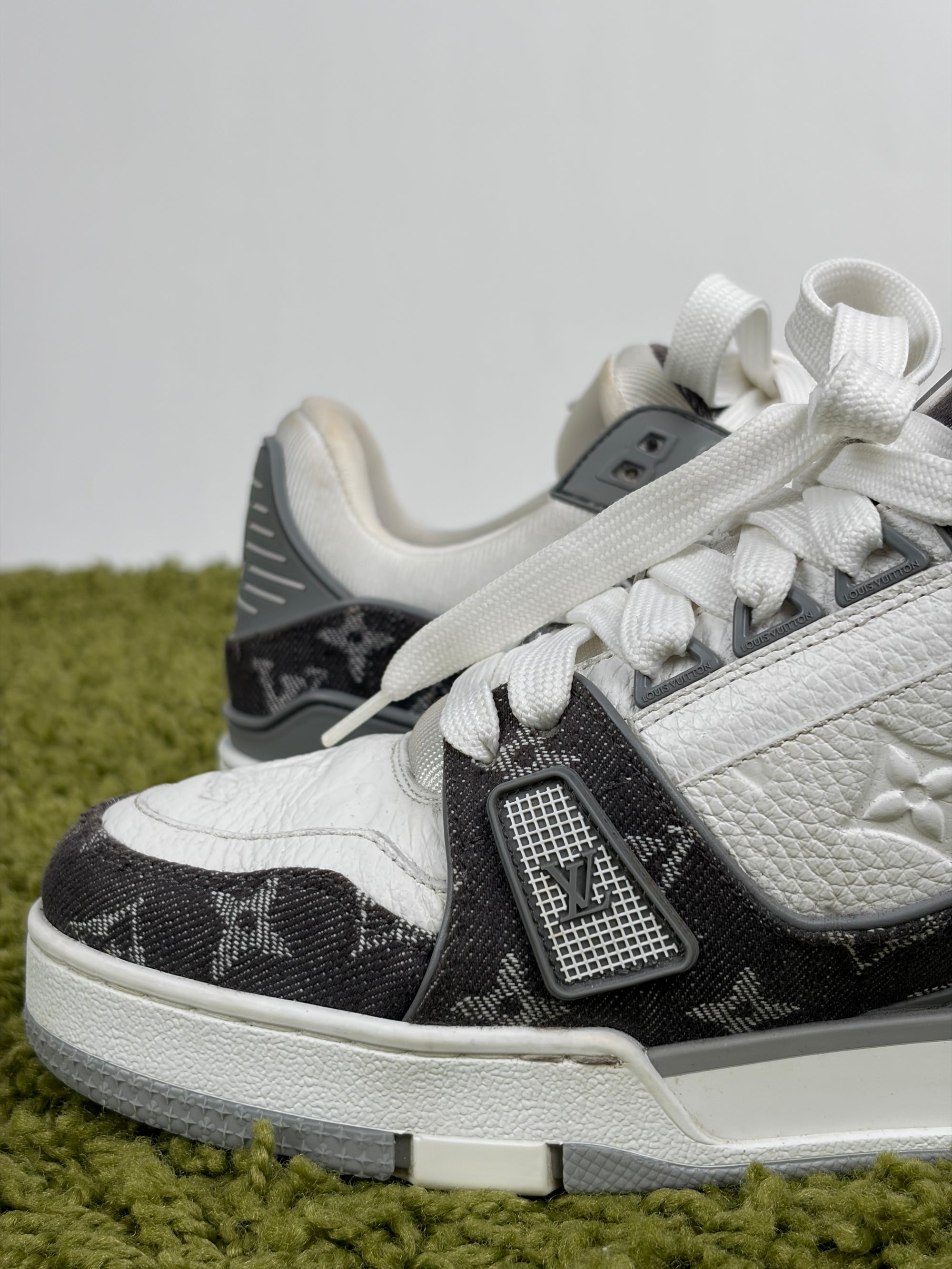 Louis Vuitton trainer Size 5.5=39.5 calza 40.5 bianche e grigie
