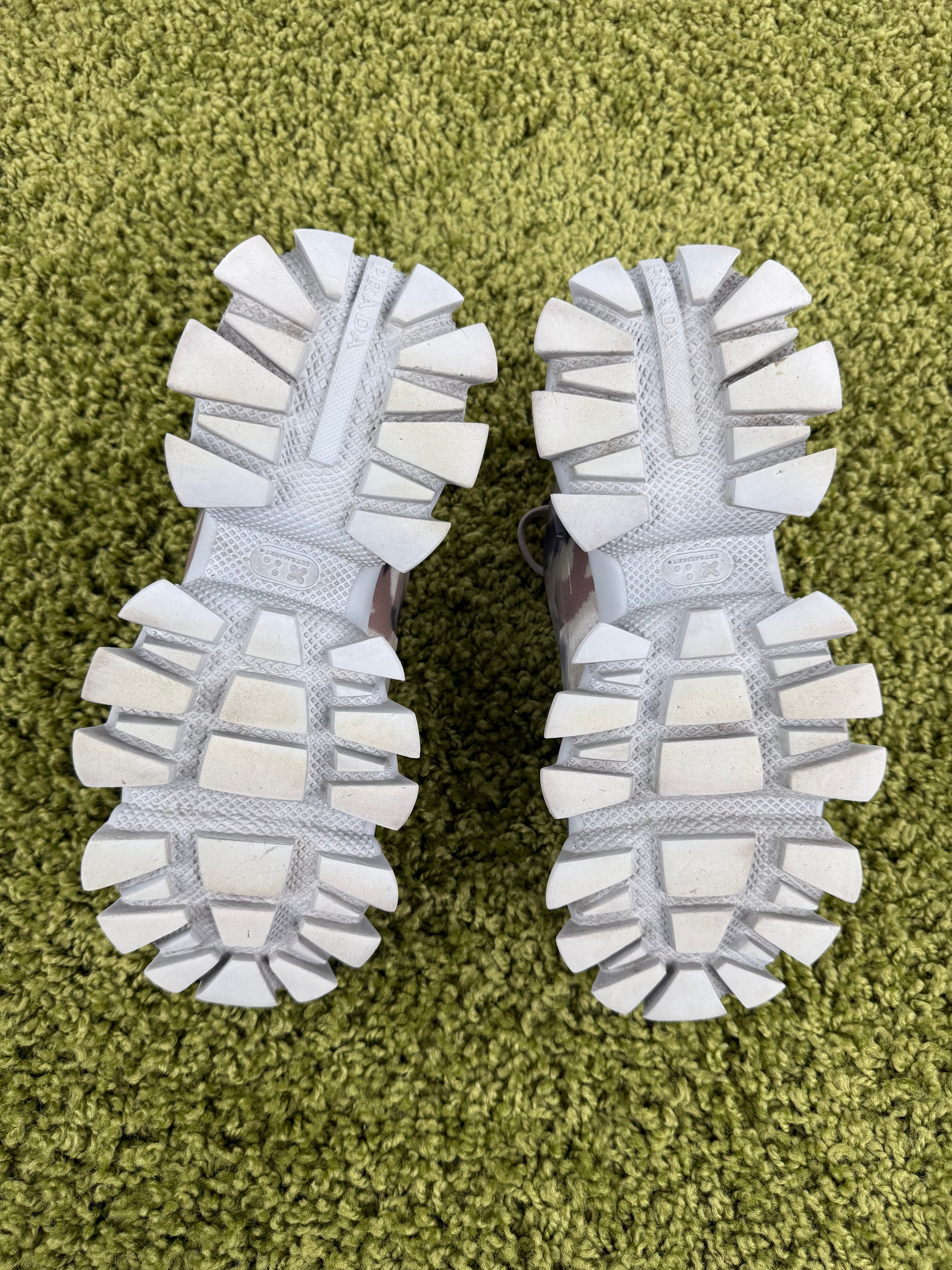 Prada Thunder 40.5