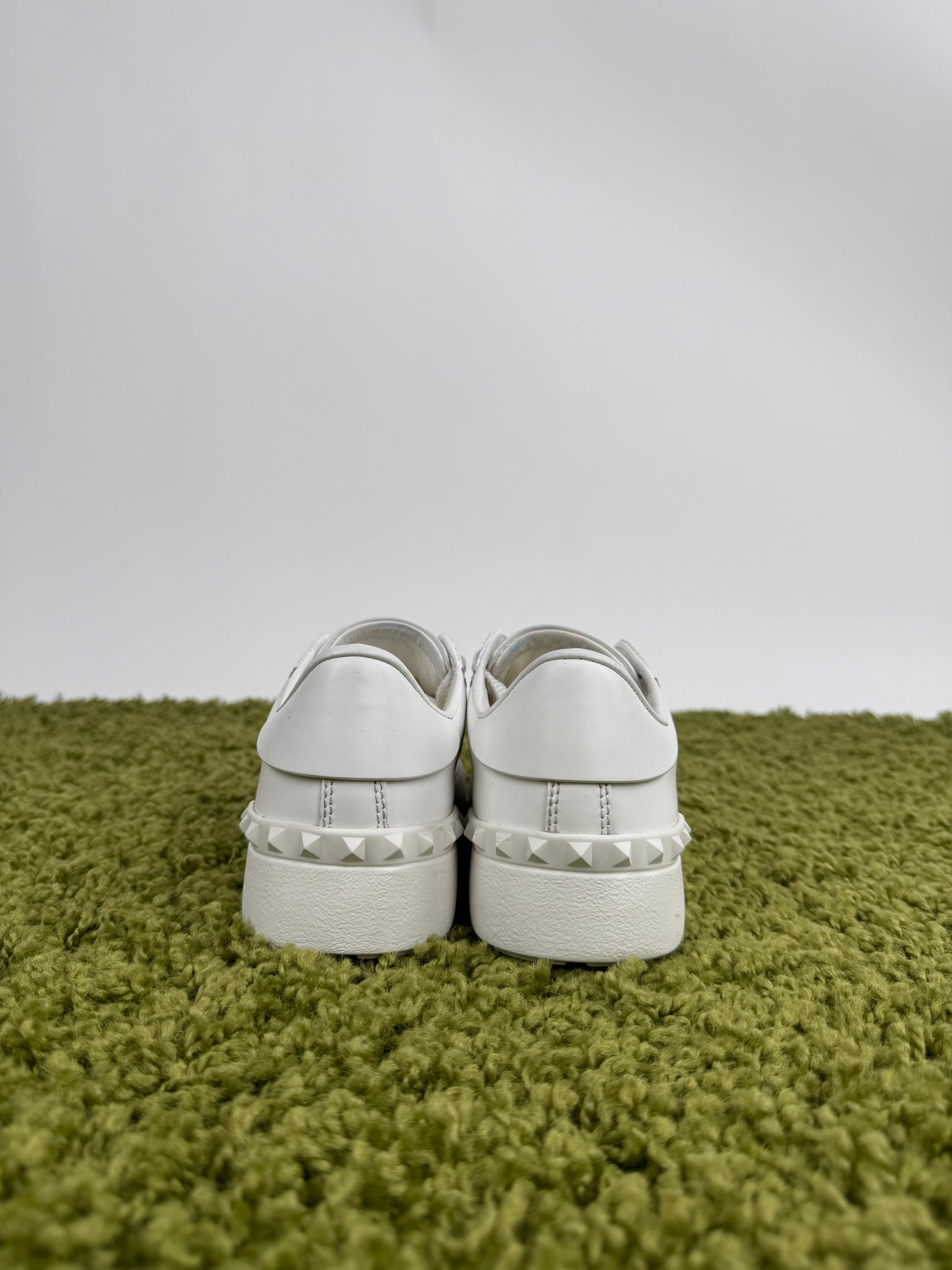 Valentino Garavani Low Sneaker 36