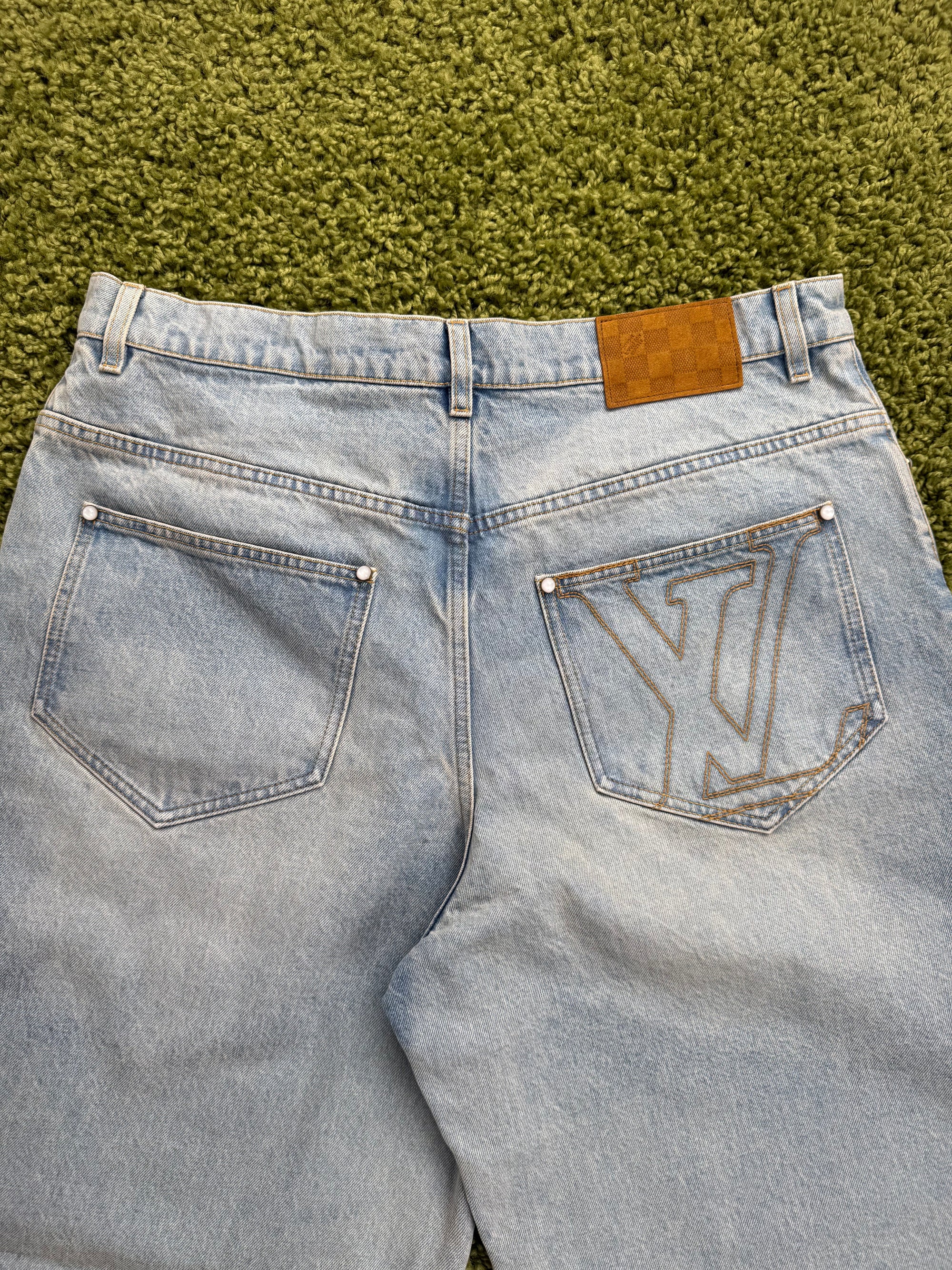 Jeans Louis Vuitton L