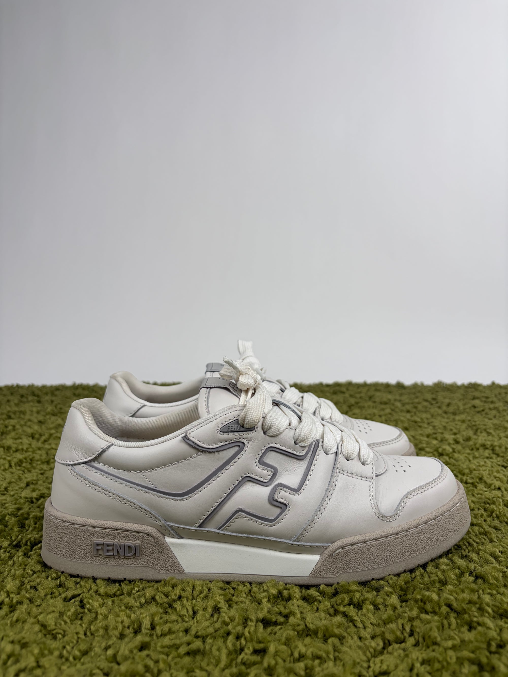 Scarpe Fendi Size 6=40 bianche