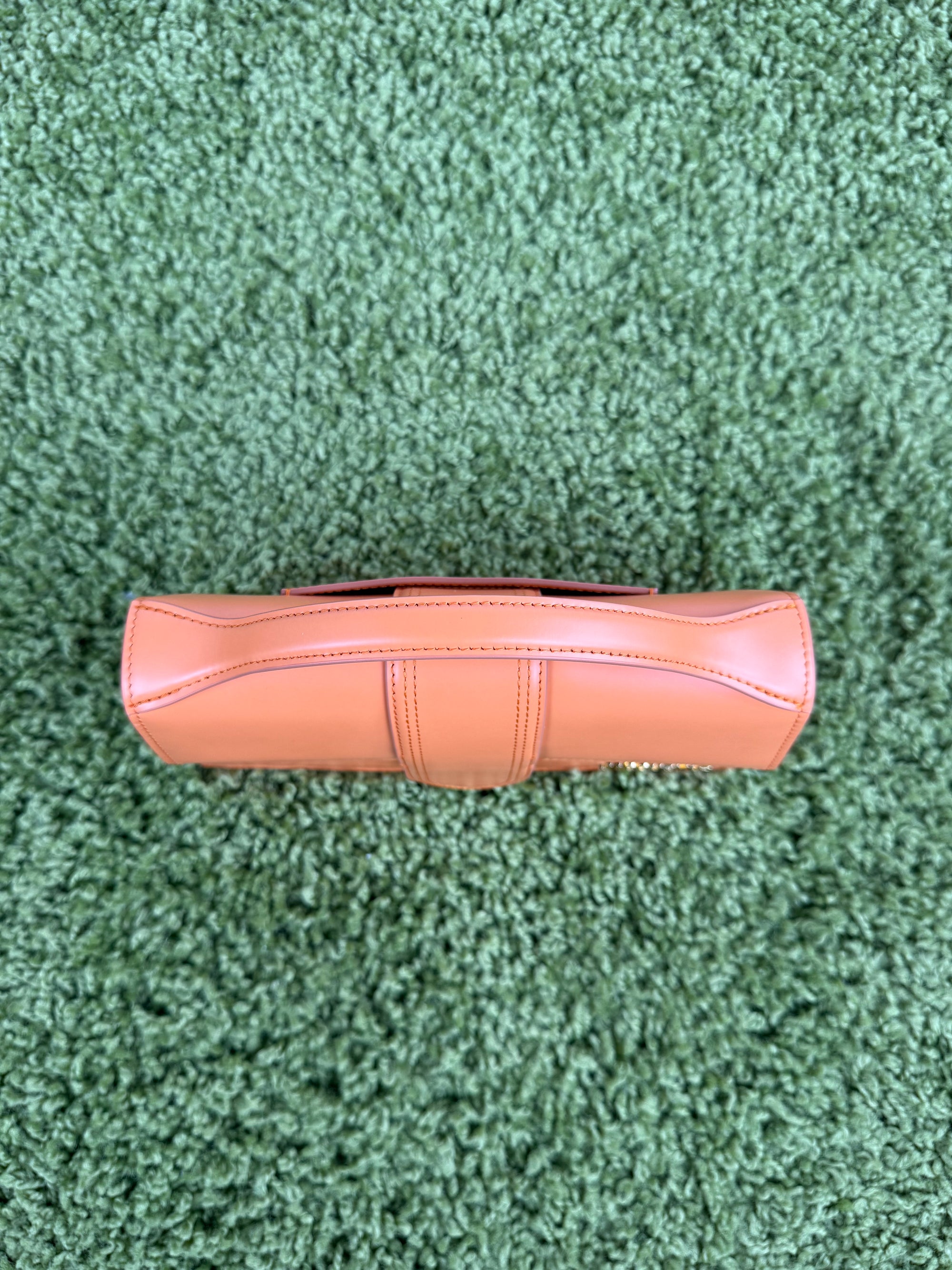 Jacquemus la grande bambino arancione