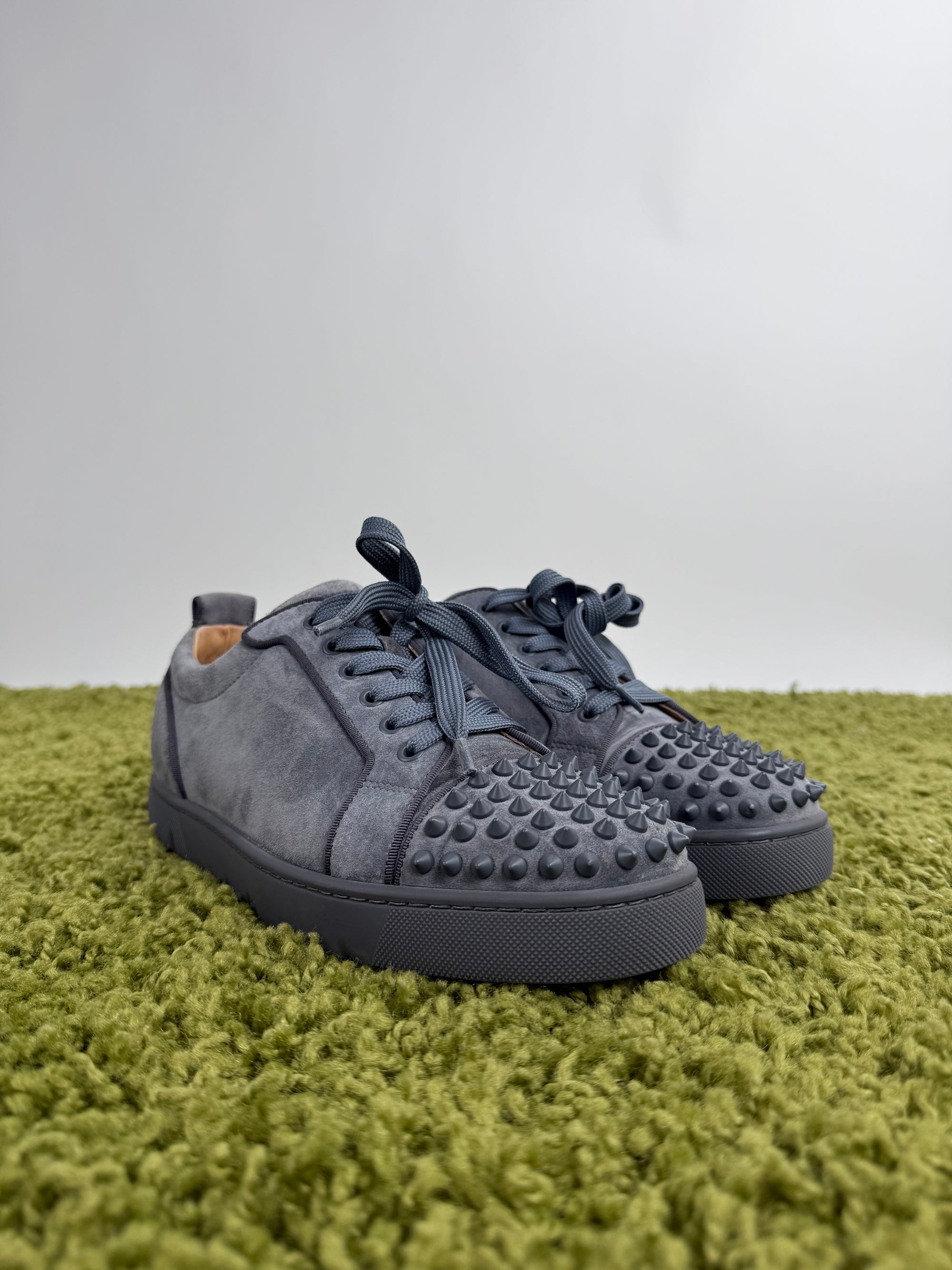Christian Louboutin Spikes Grigio 42