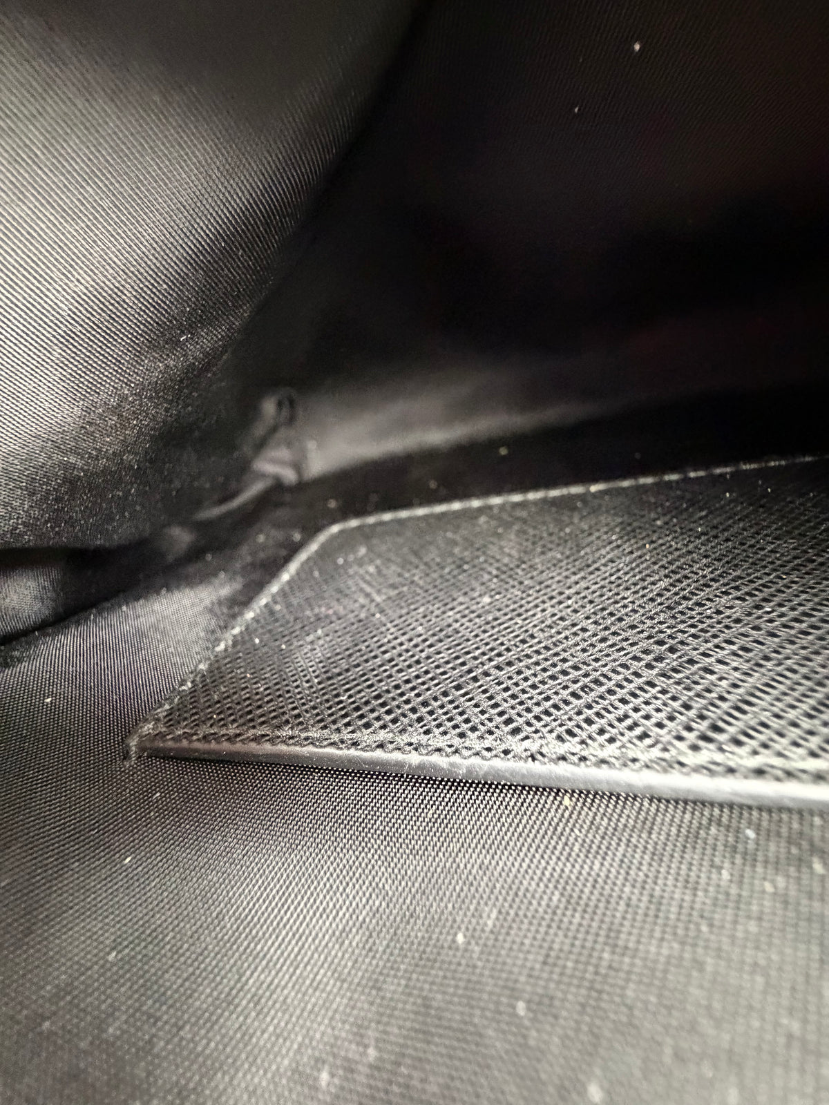 Borsa a tracolla  Prada in Nylon Nero