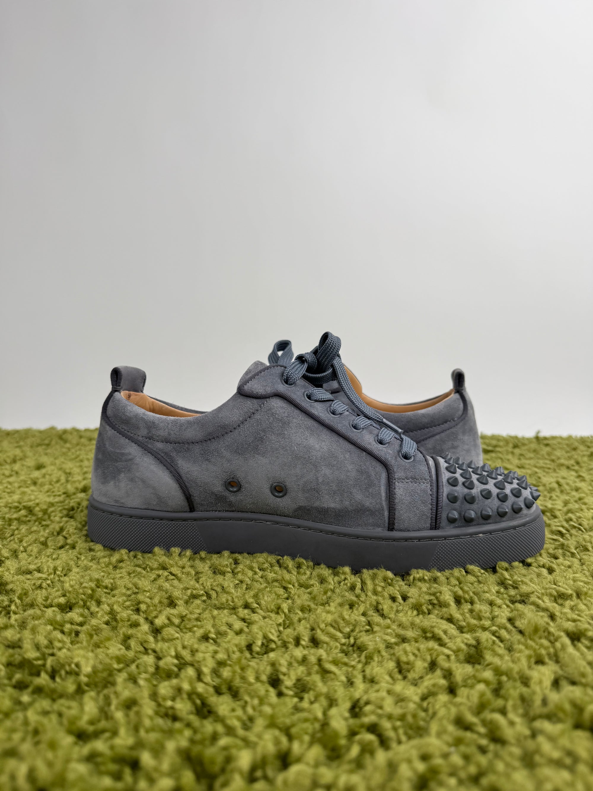 Christian Louboutin Spikes Grigio 42